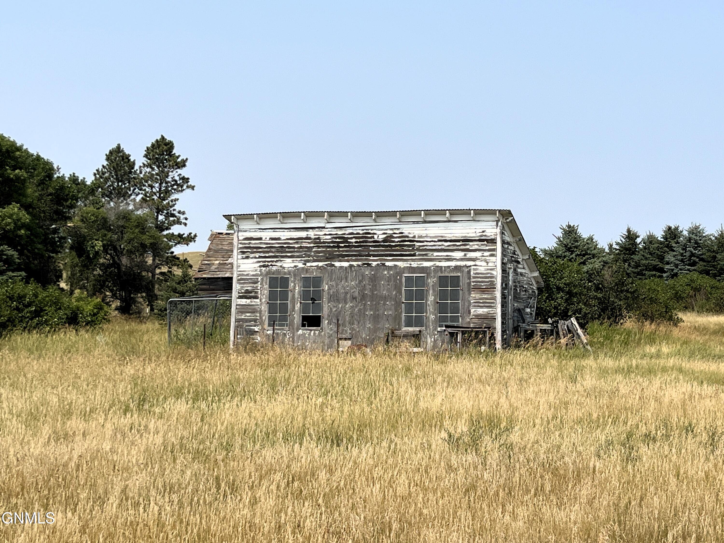 main property photo 46