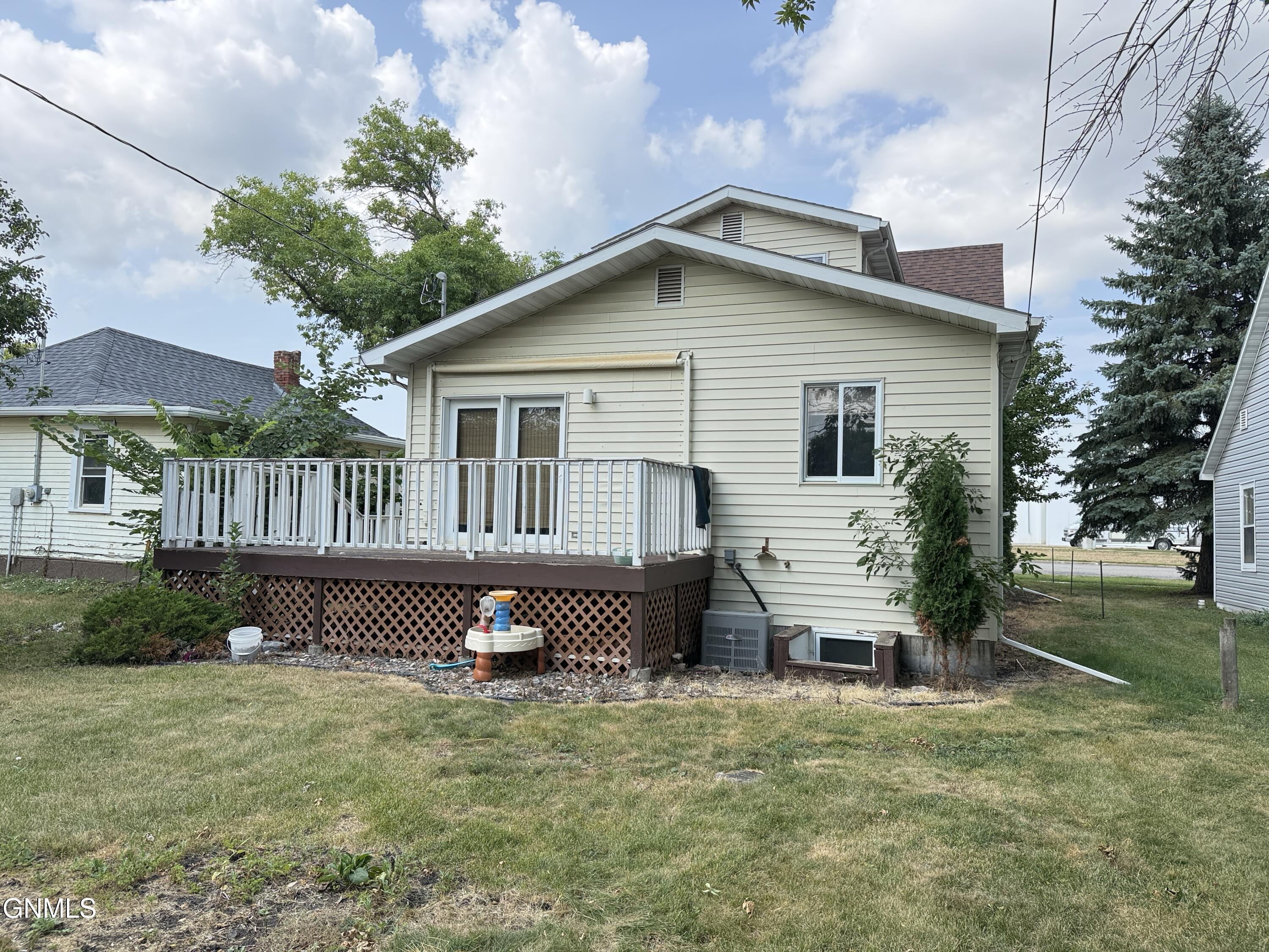 main property photo 3