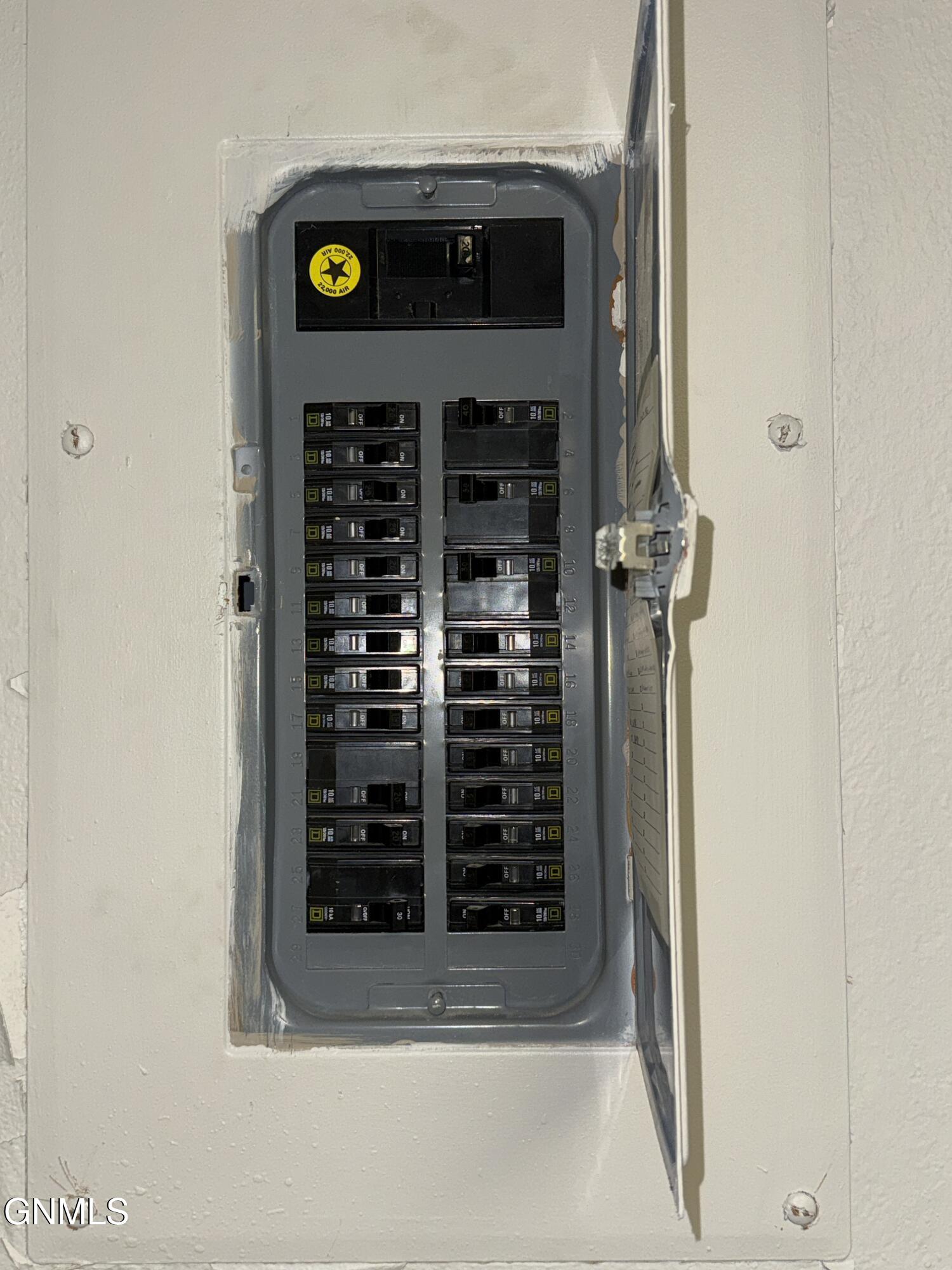 main property photo 33
