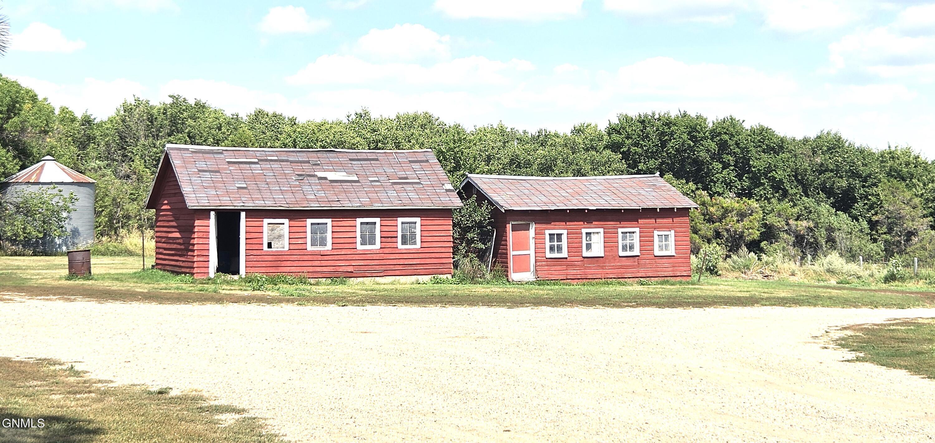 main property photo 57