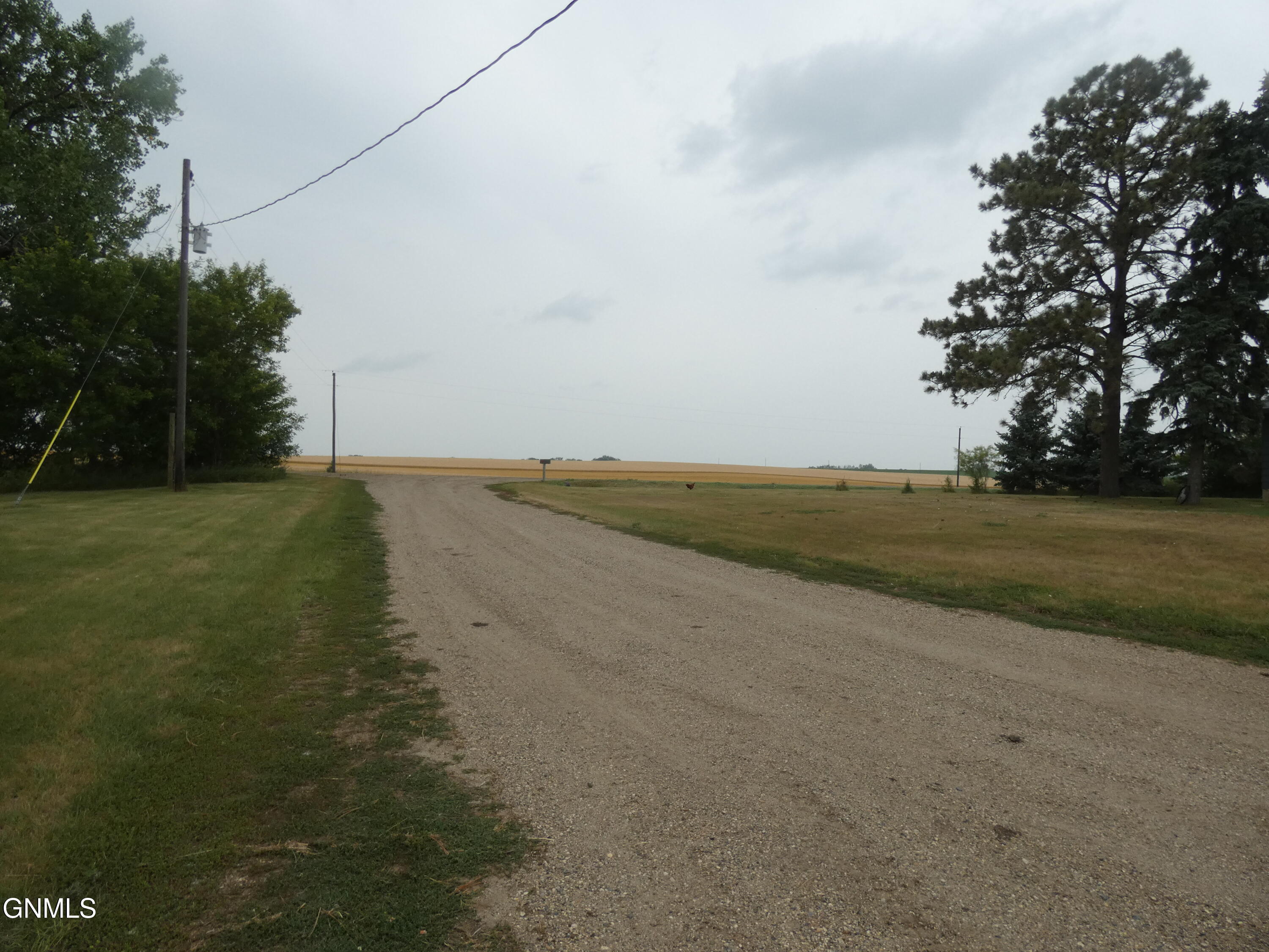 main property photo 90