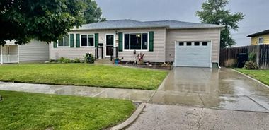 image of property with 5 Bed | 2 Bath | 2,016 Sqft