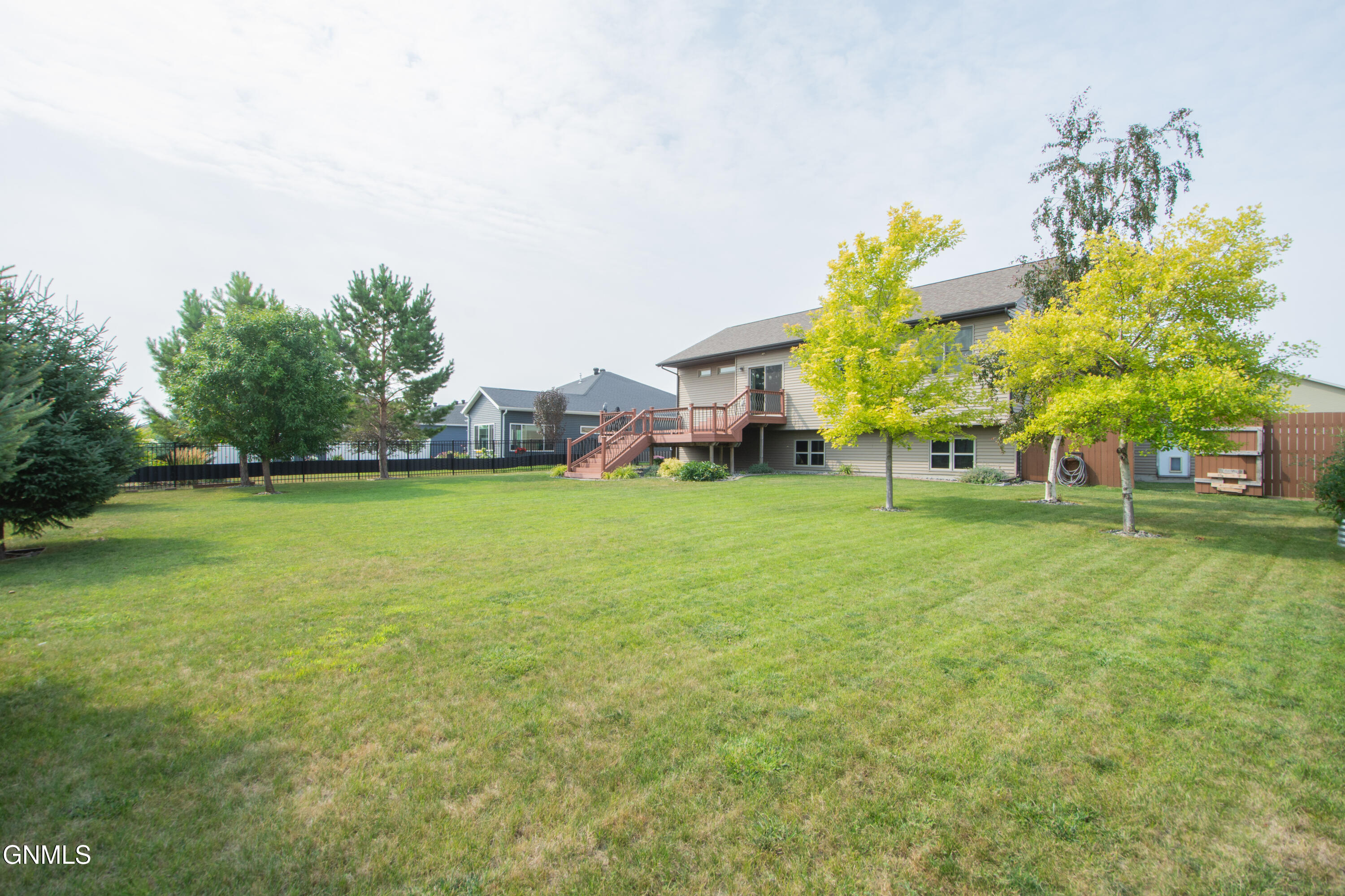 main property photo 42