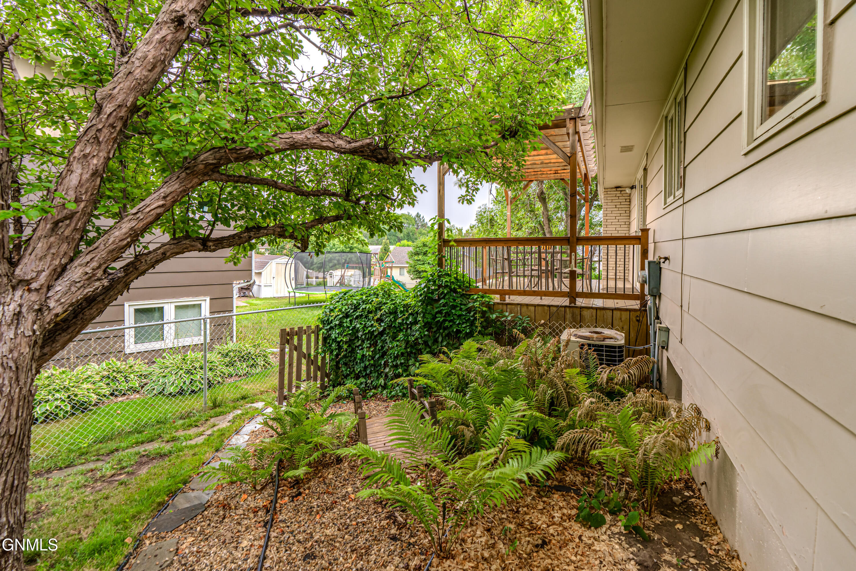 main property photo 61