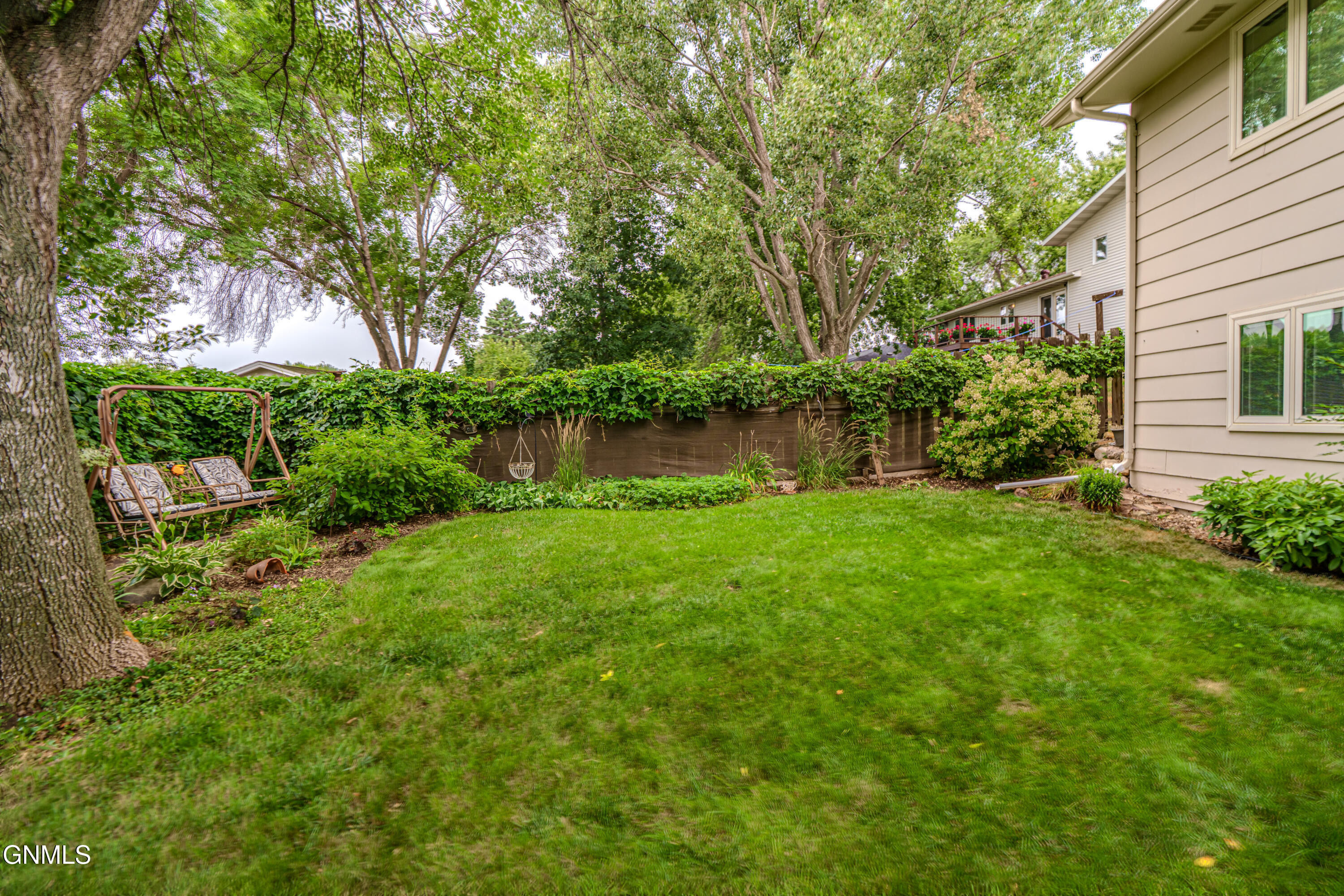 main property photo 72