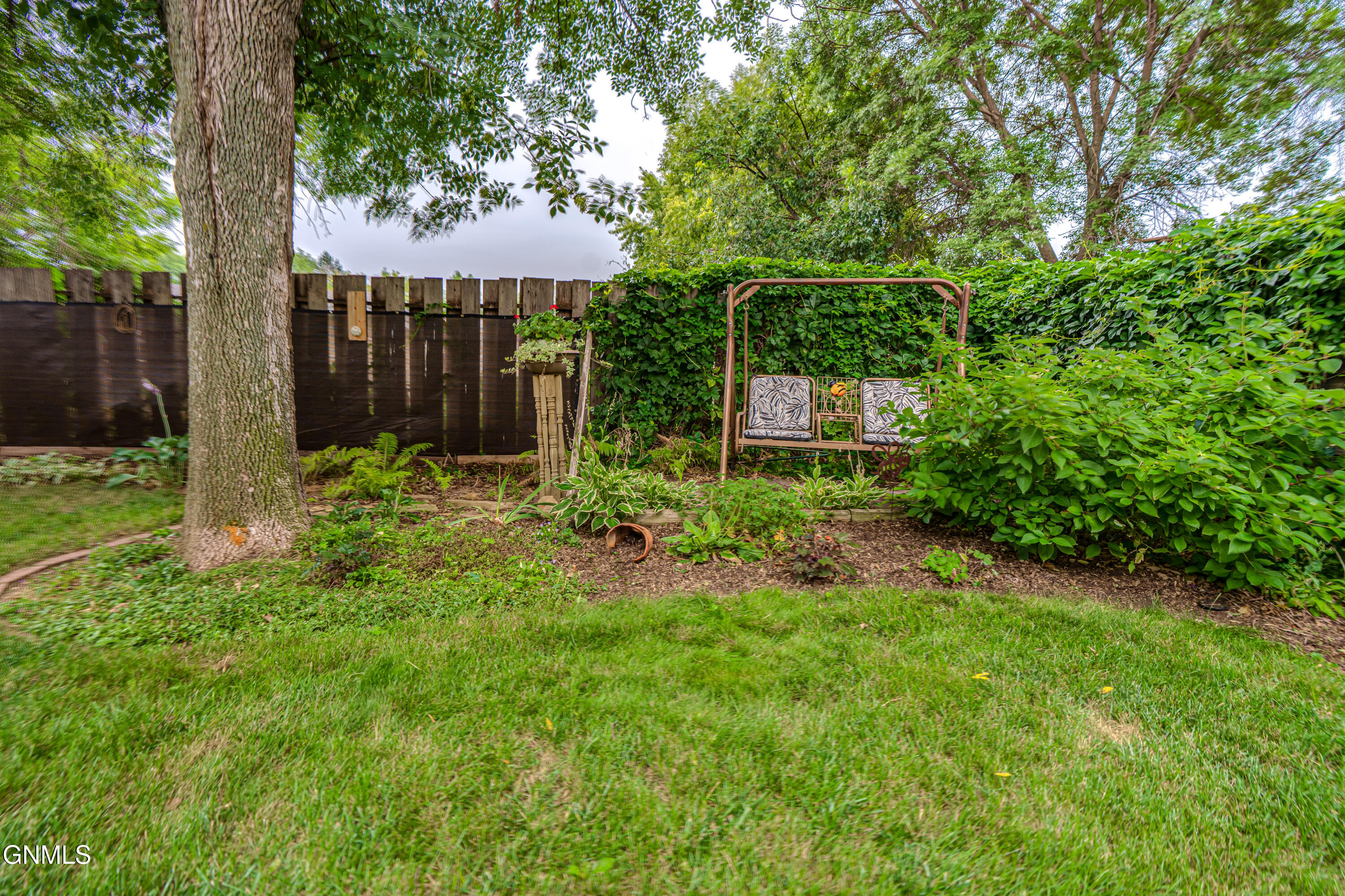 main property photo 73