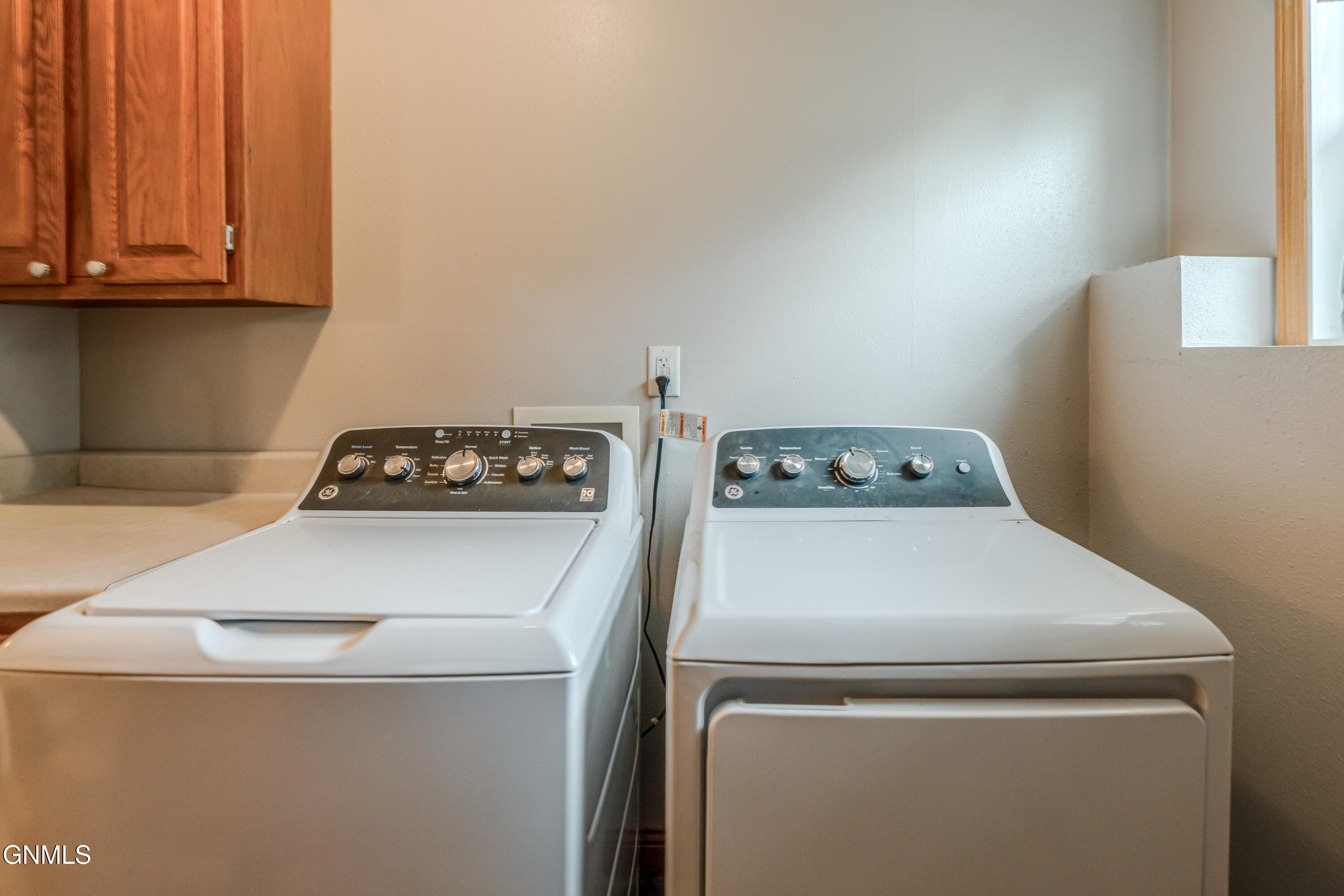 main property photo 59