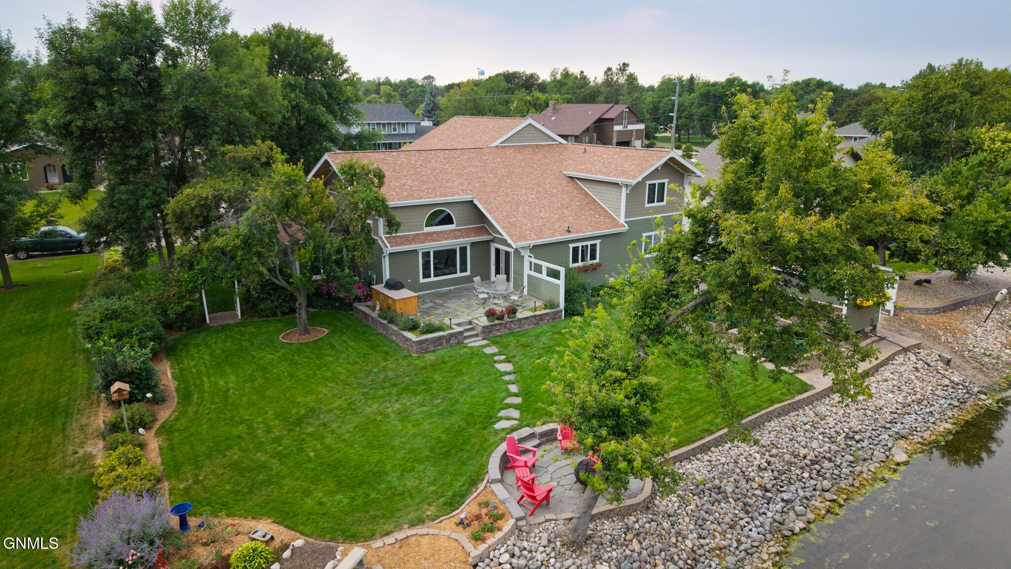 main property photo 83