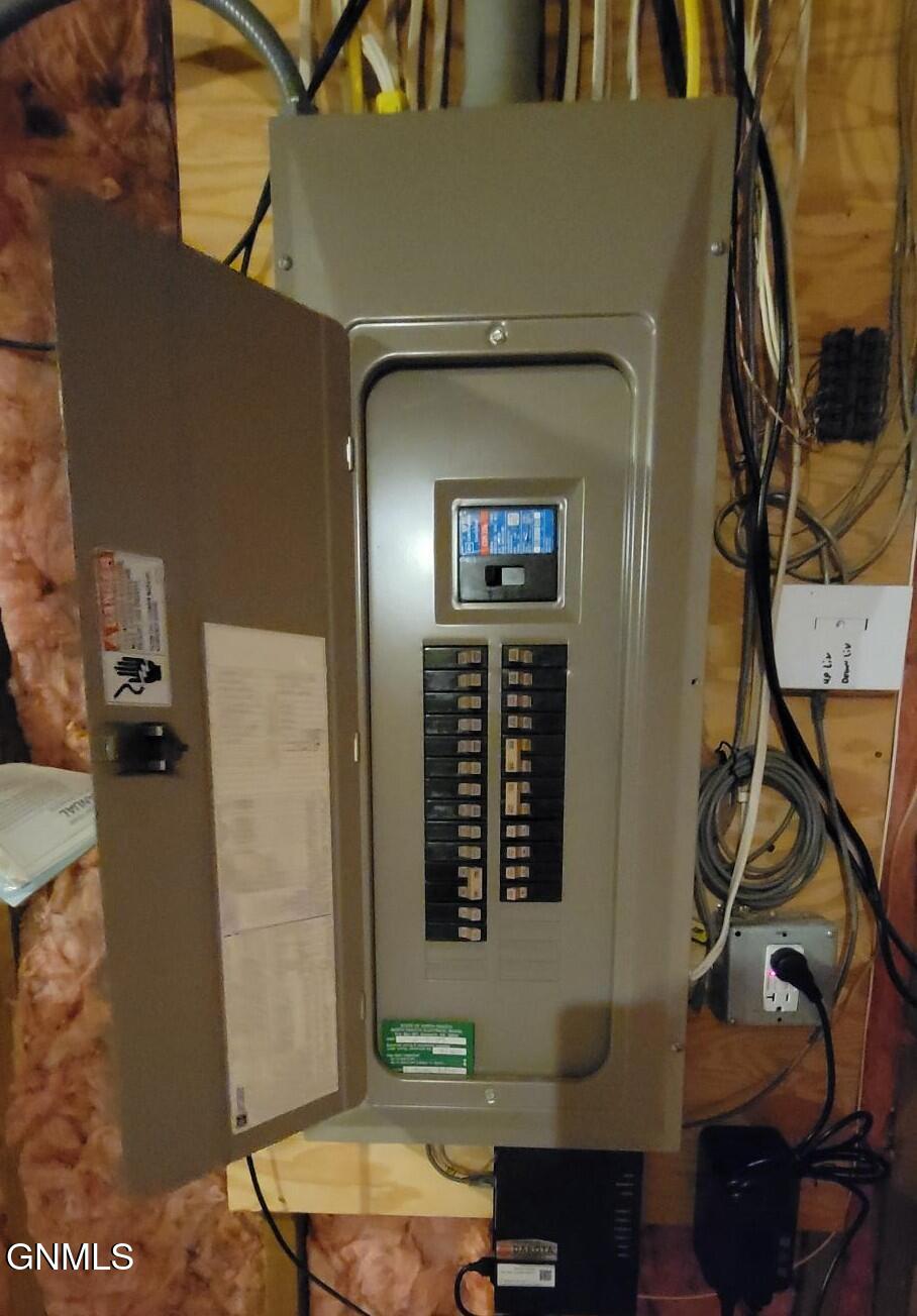 main property photo 39