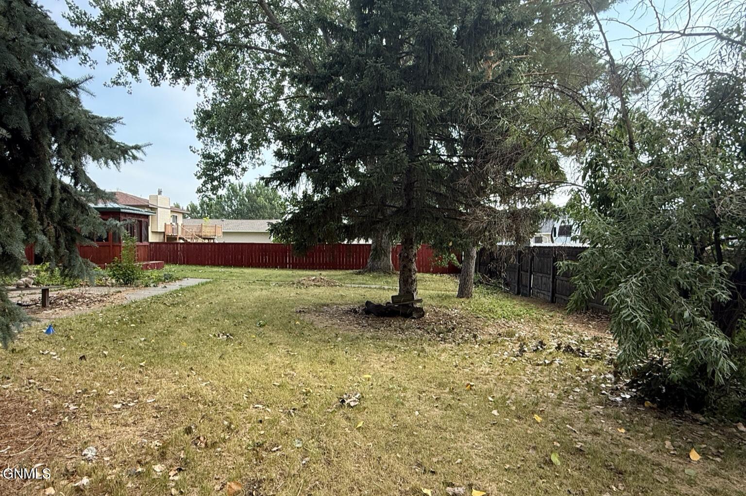 main property photo 47