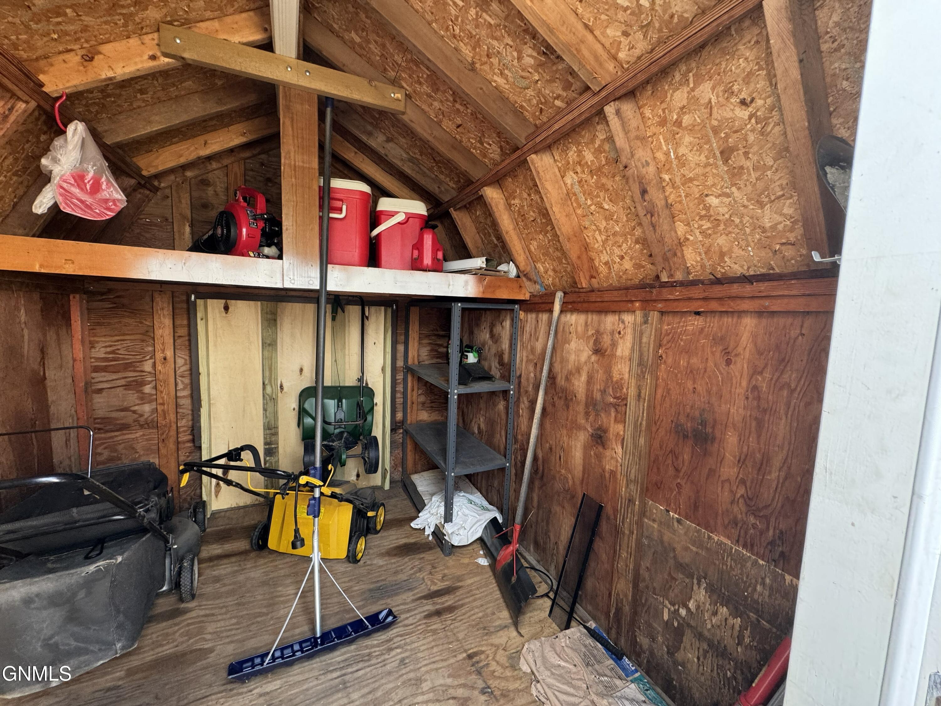 main property photo 59