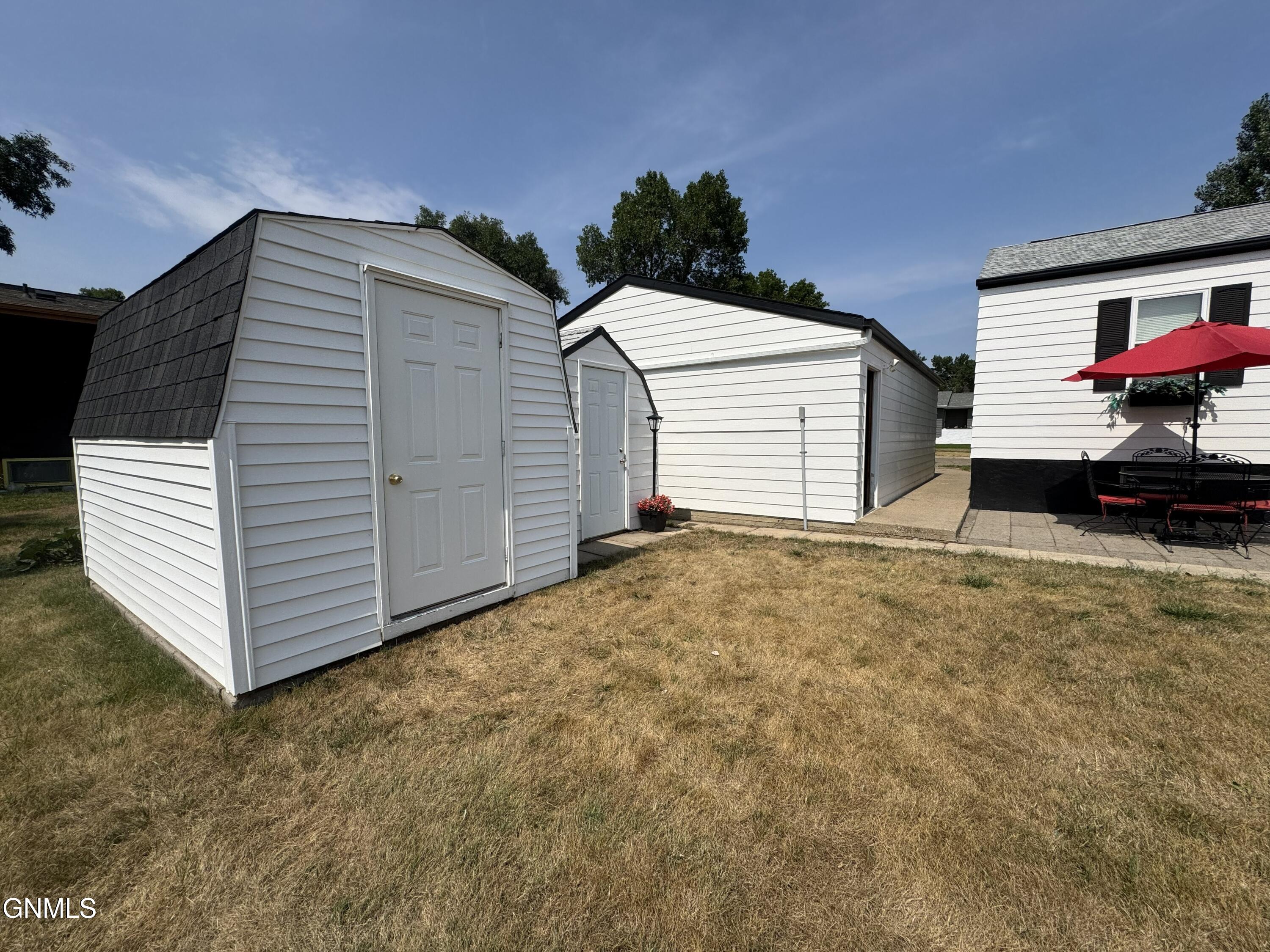 main property photo 62