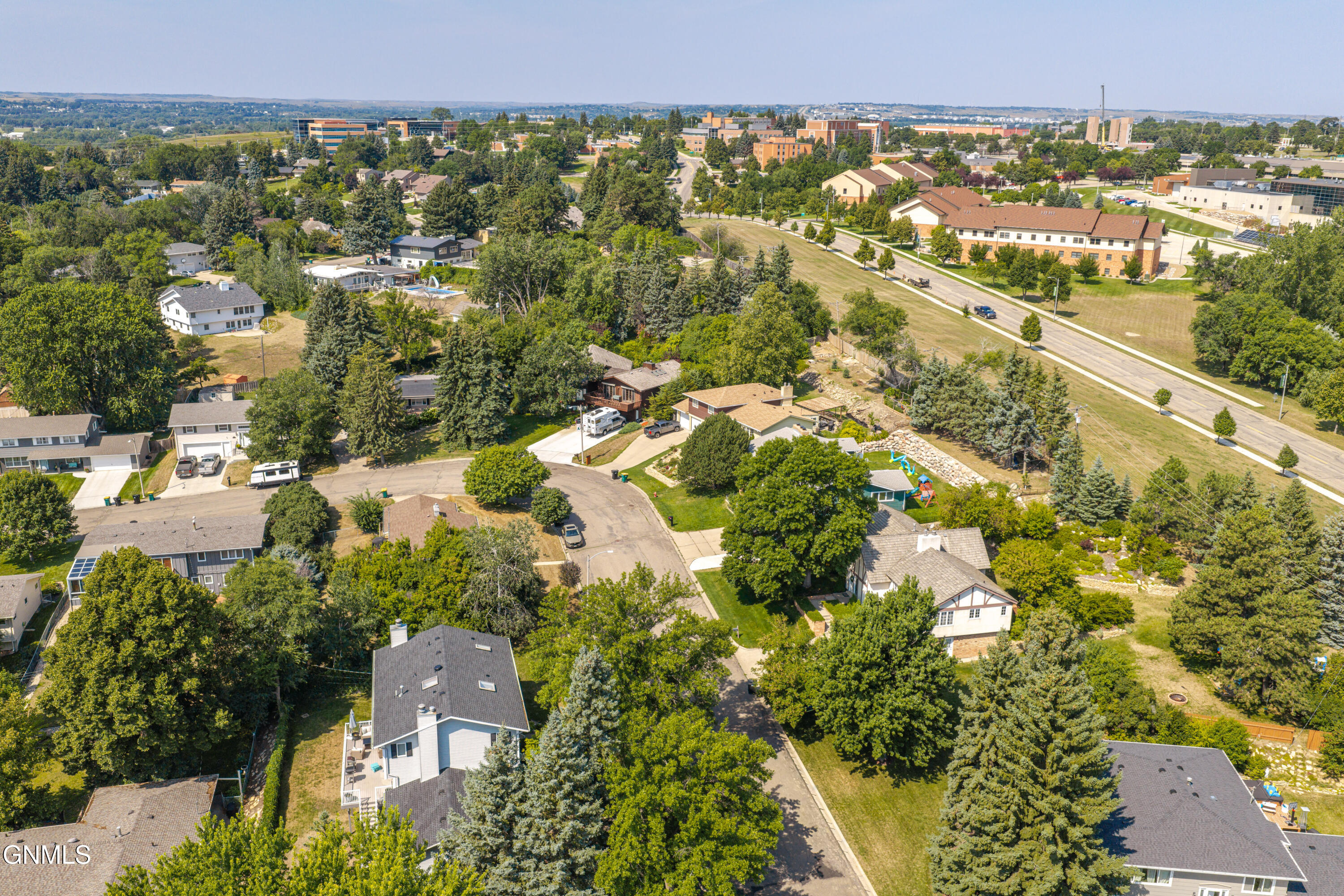 main property photo 100