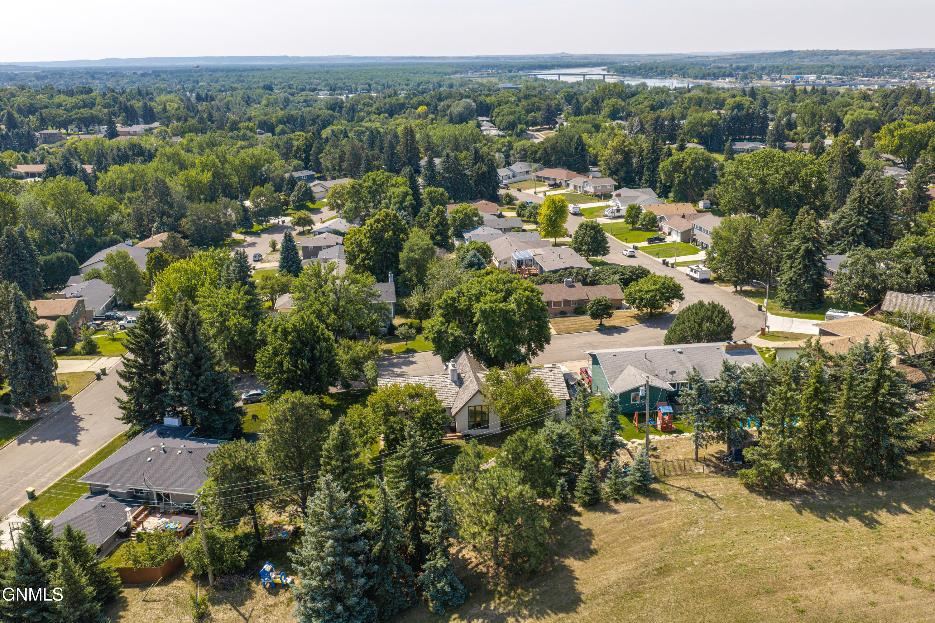 main property photo 108