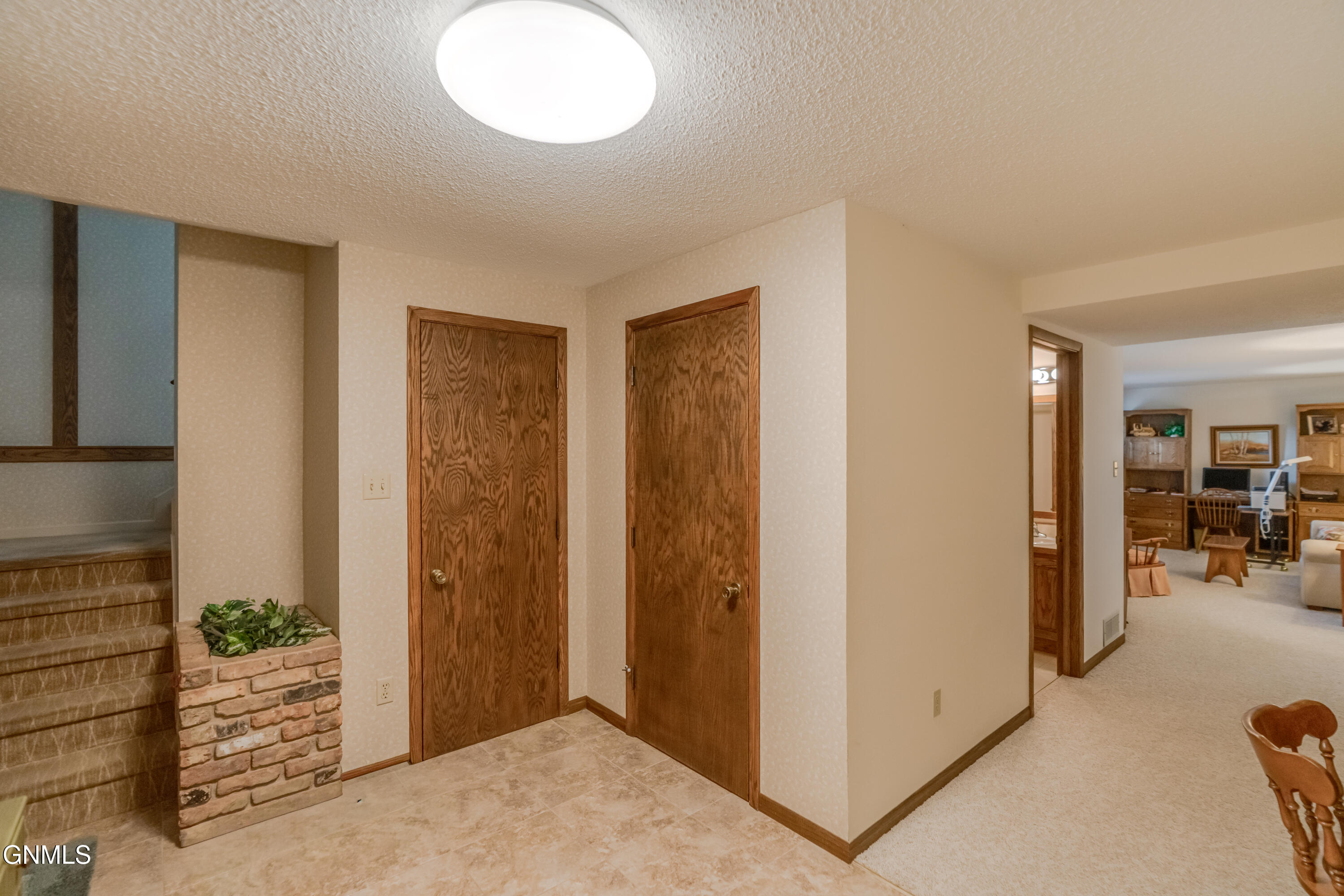 main property photo 59