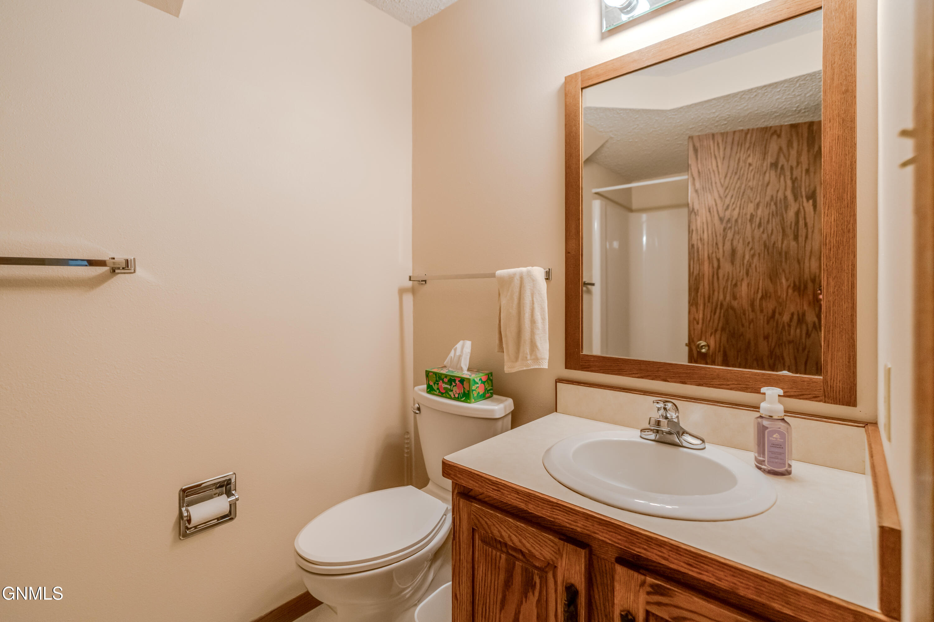 main property photo 60