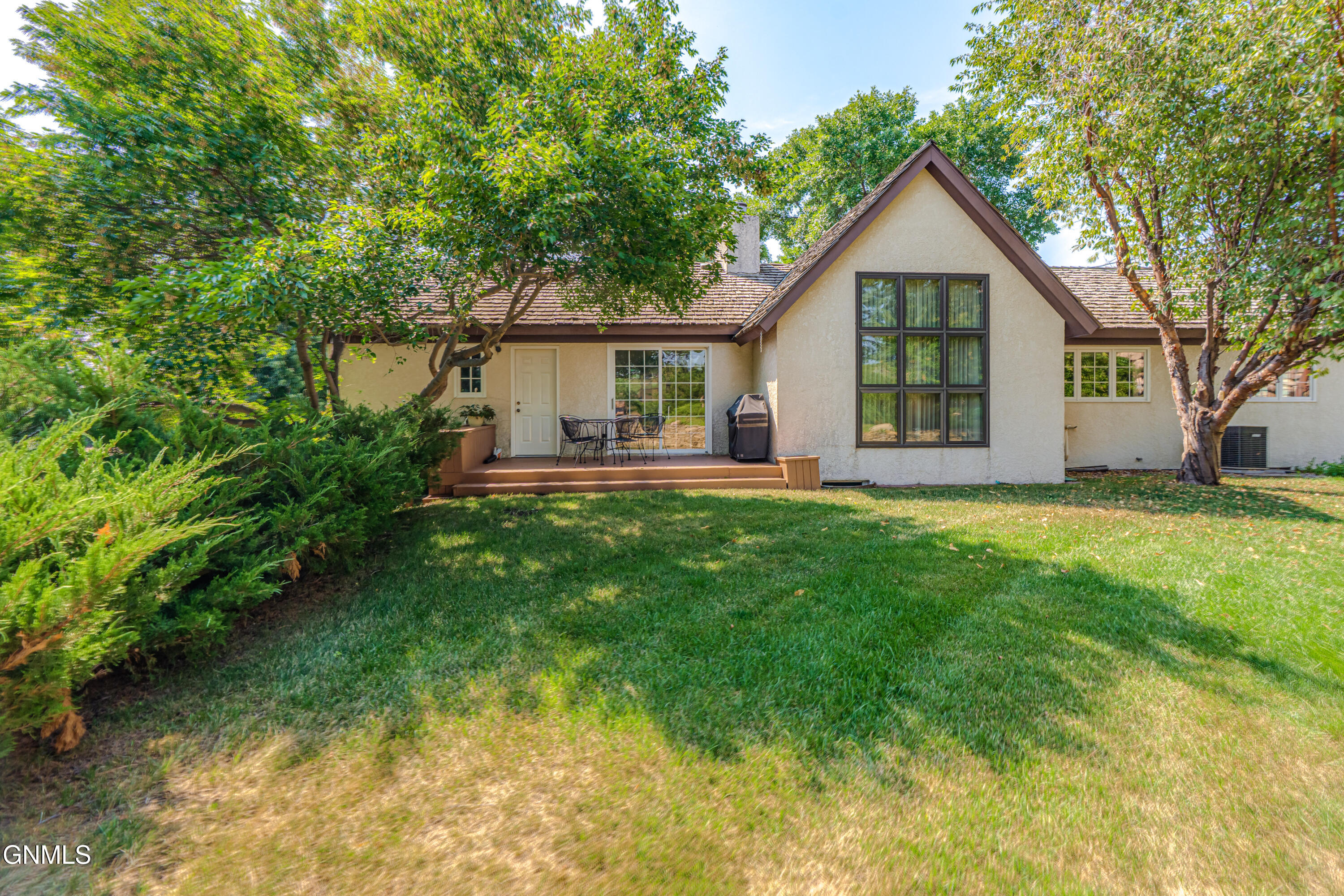 main property photo 87