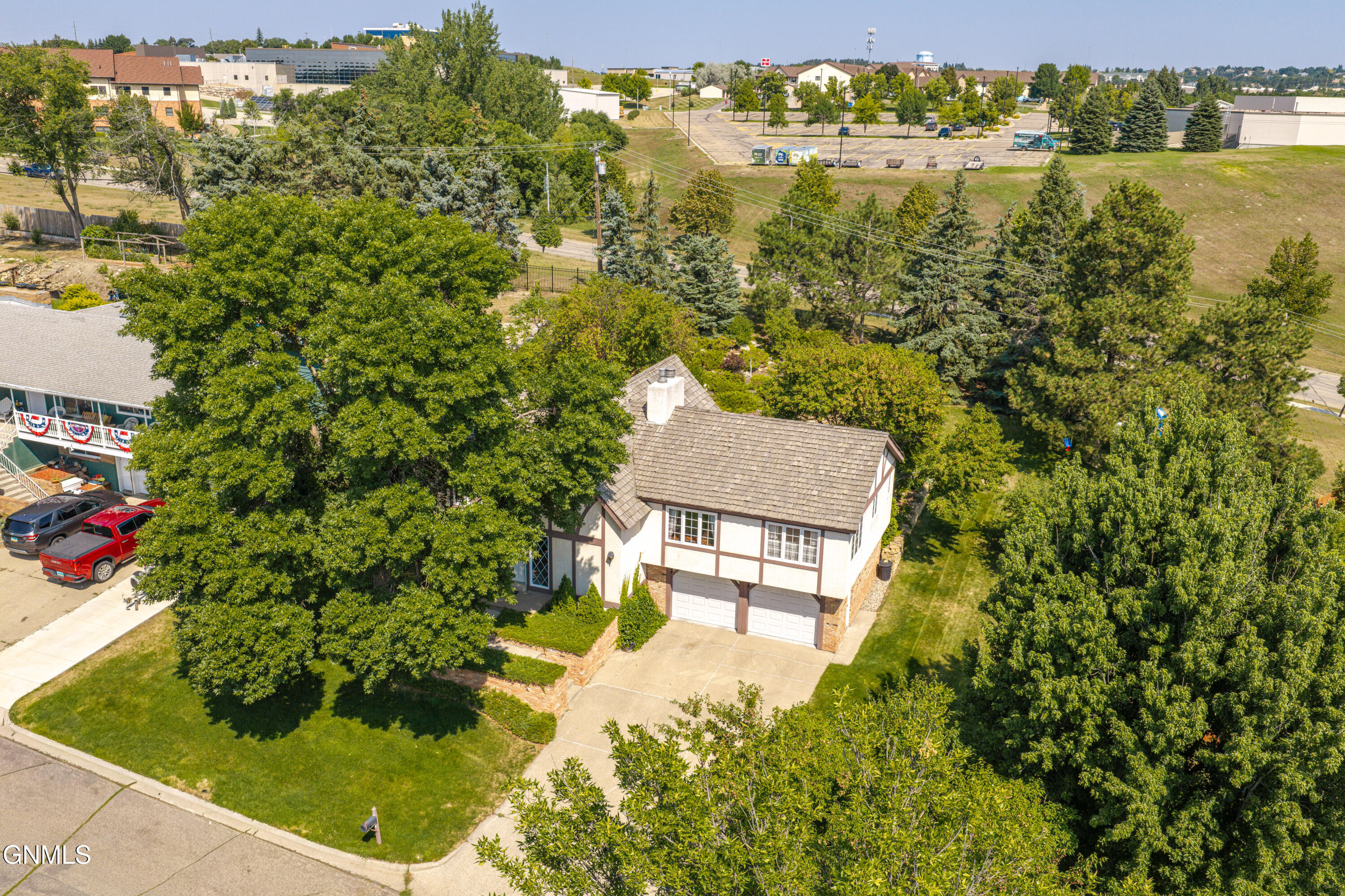 main property photo 97