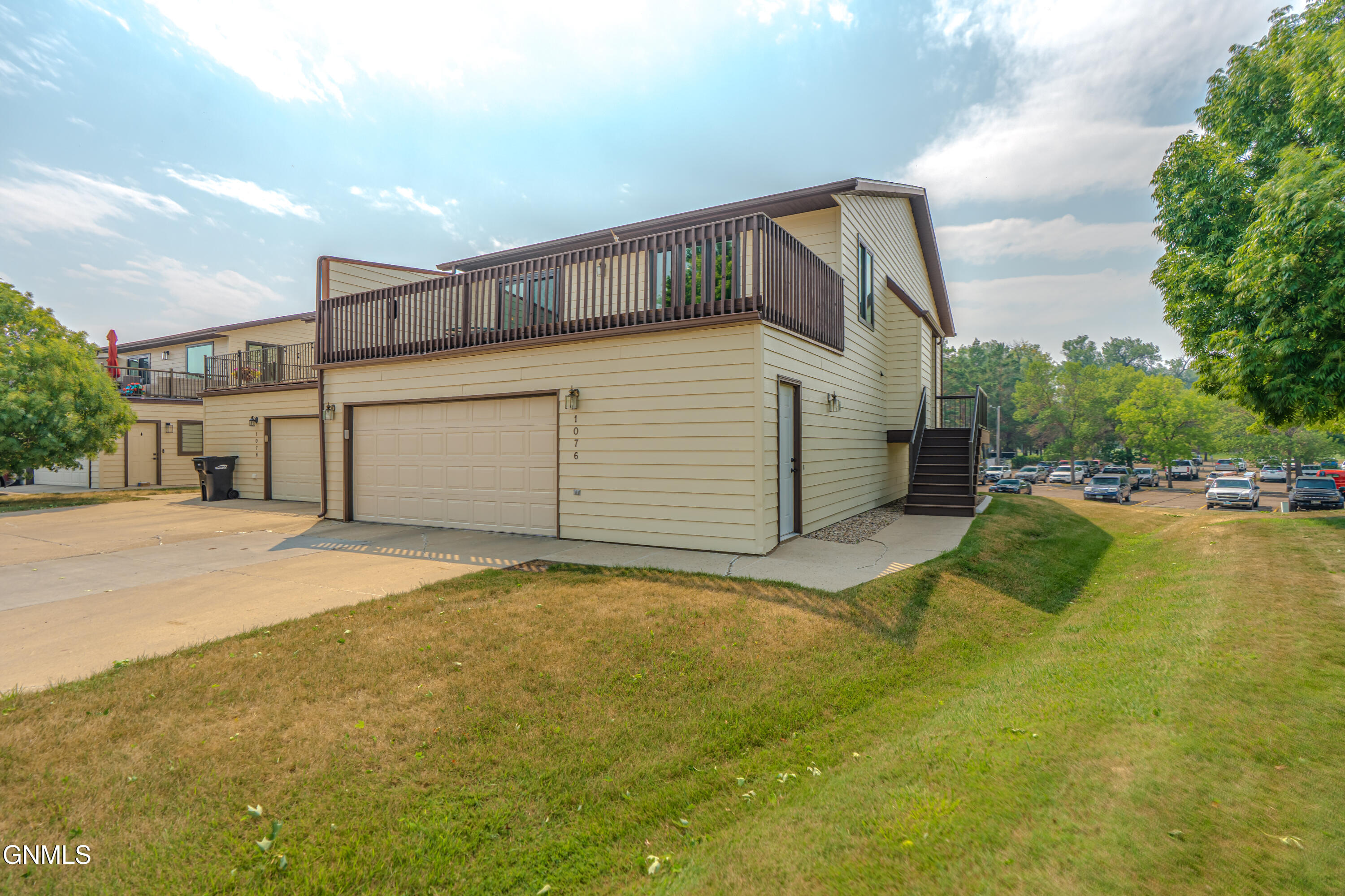 main property photo 49