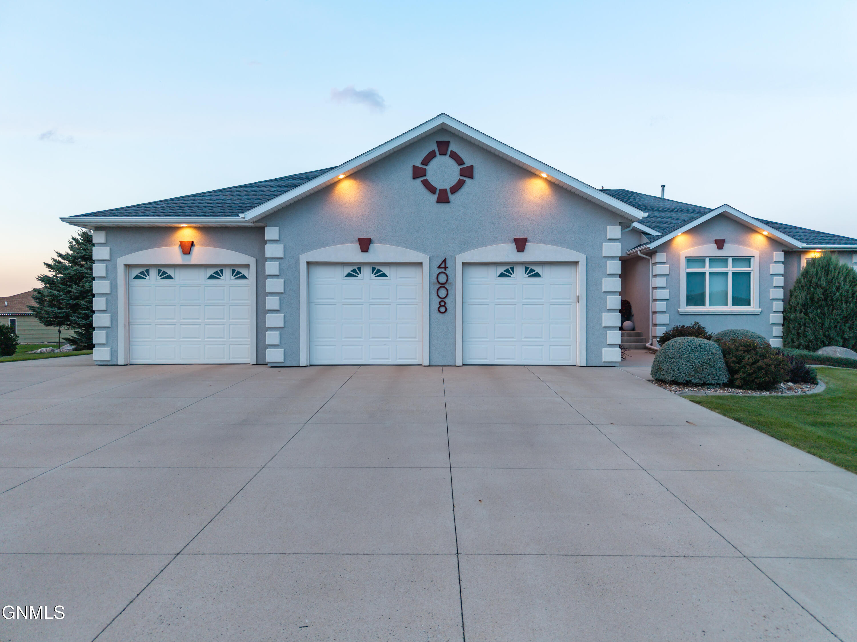 main property photo 68