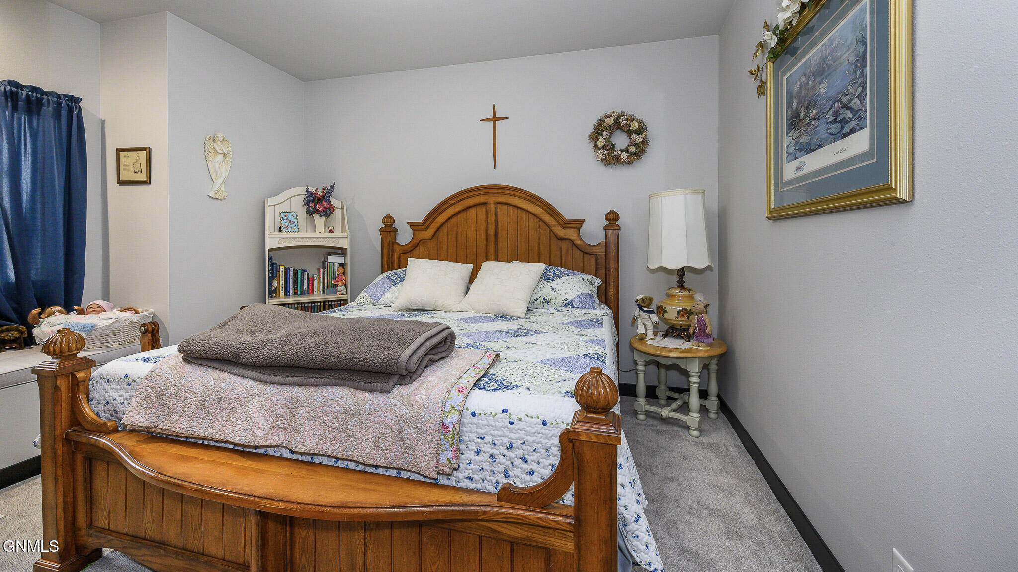 main property photo 39