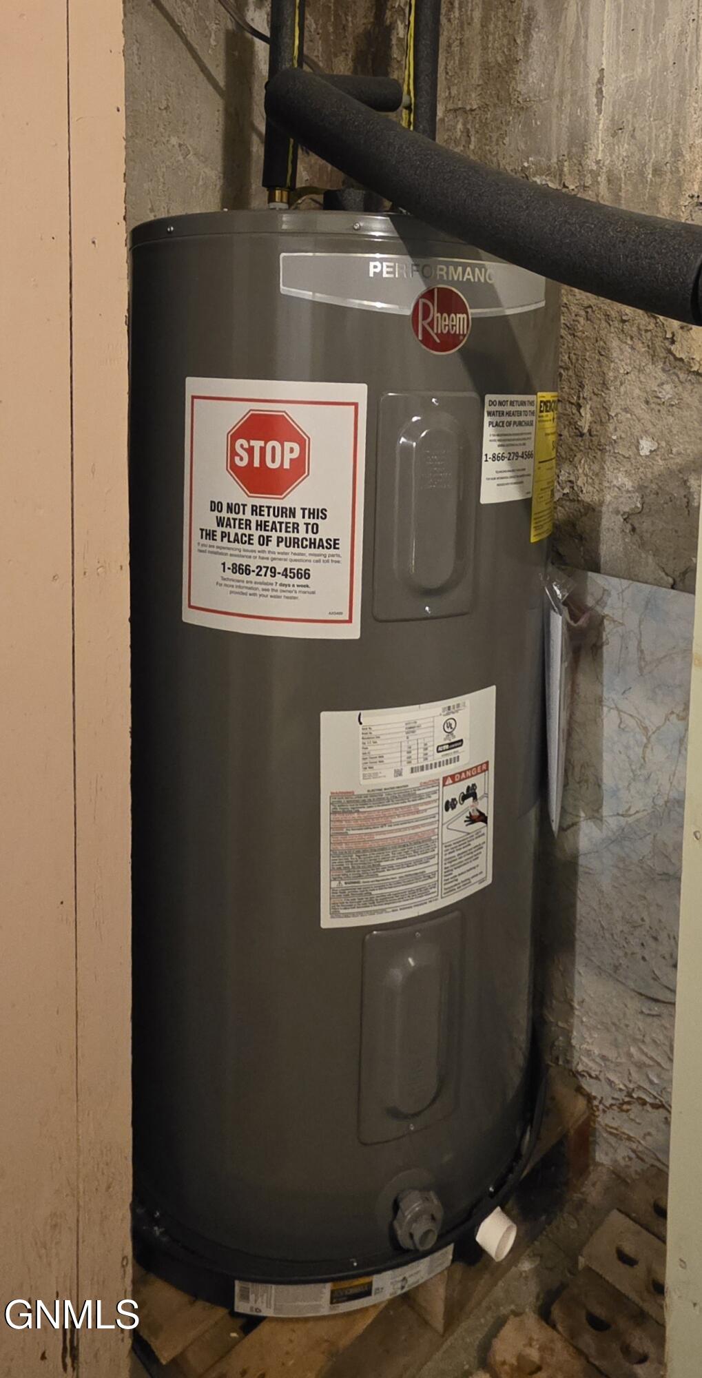 main property photo 42