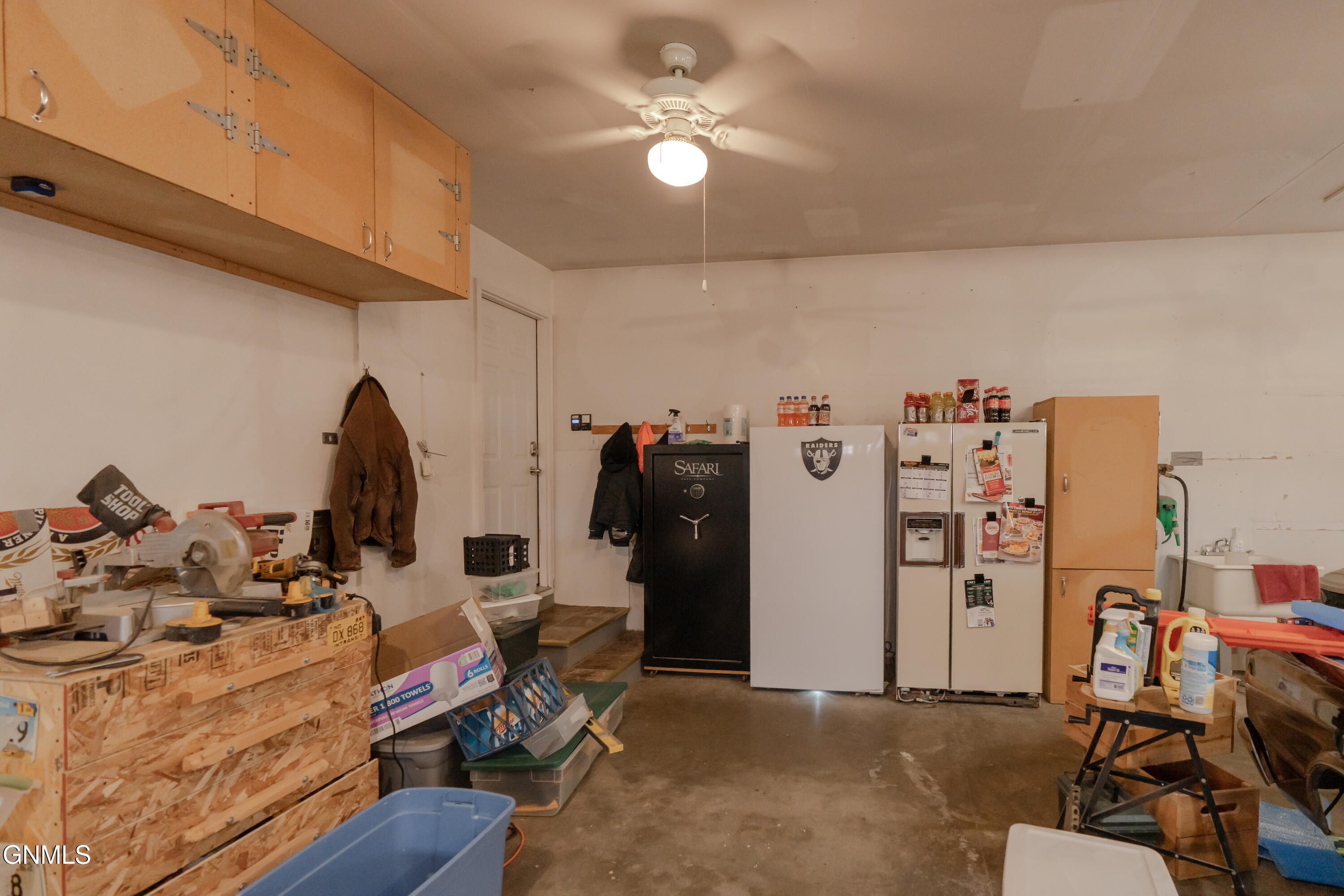 main property photo 67