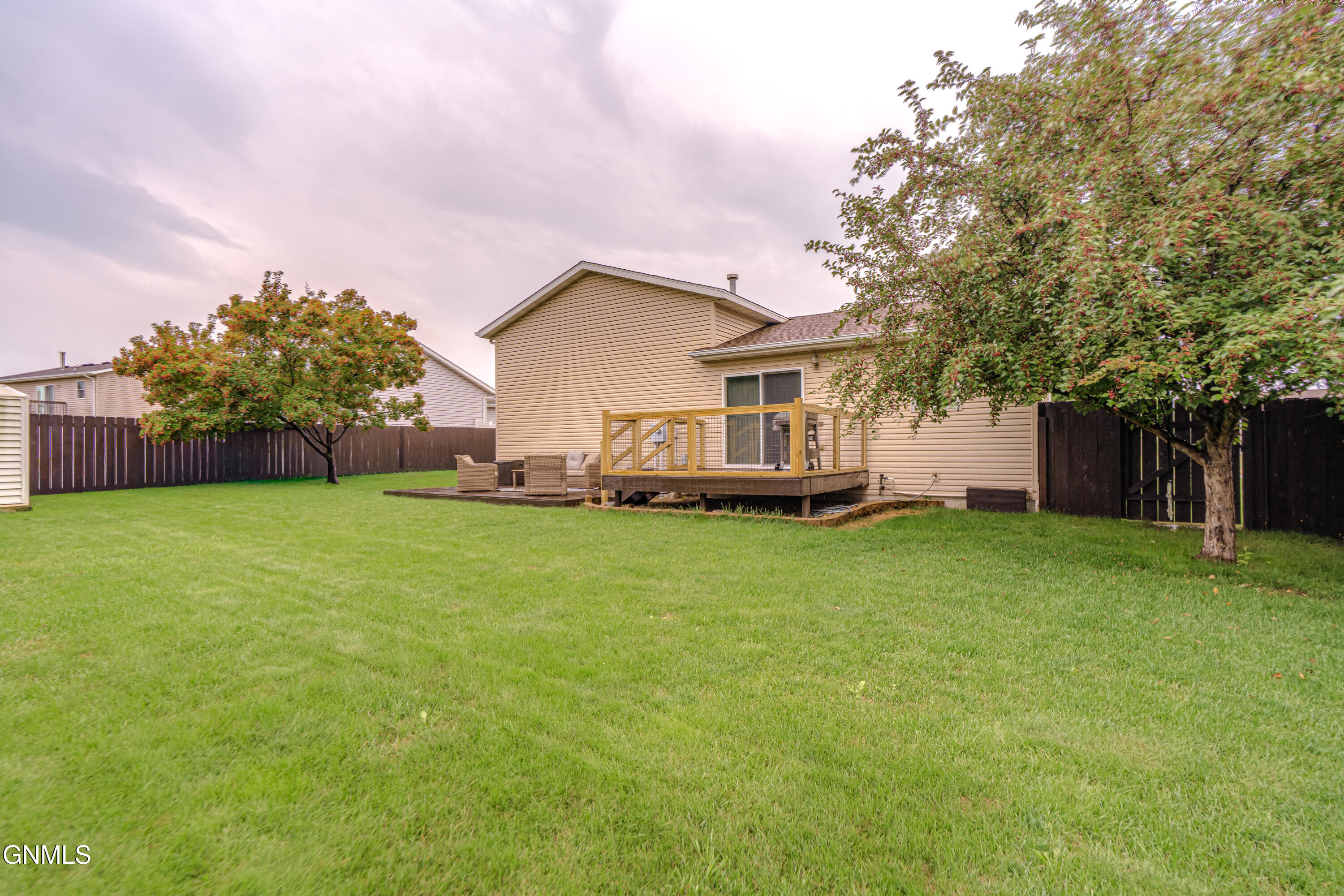 main property photo 73