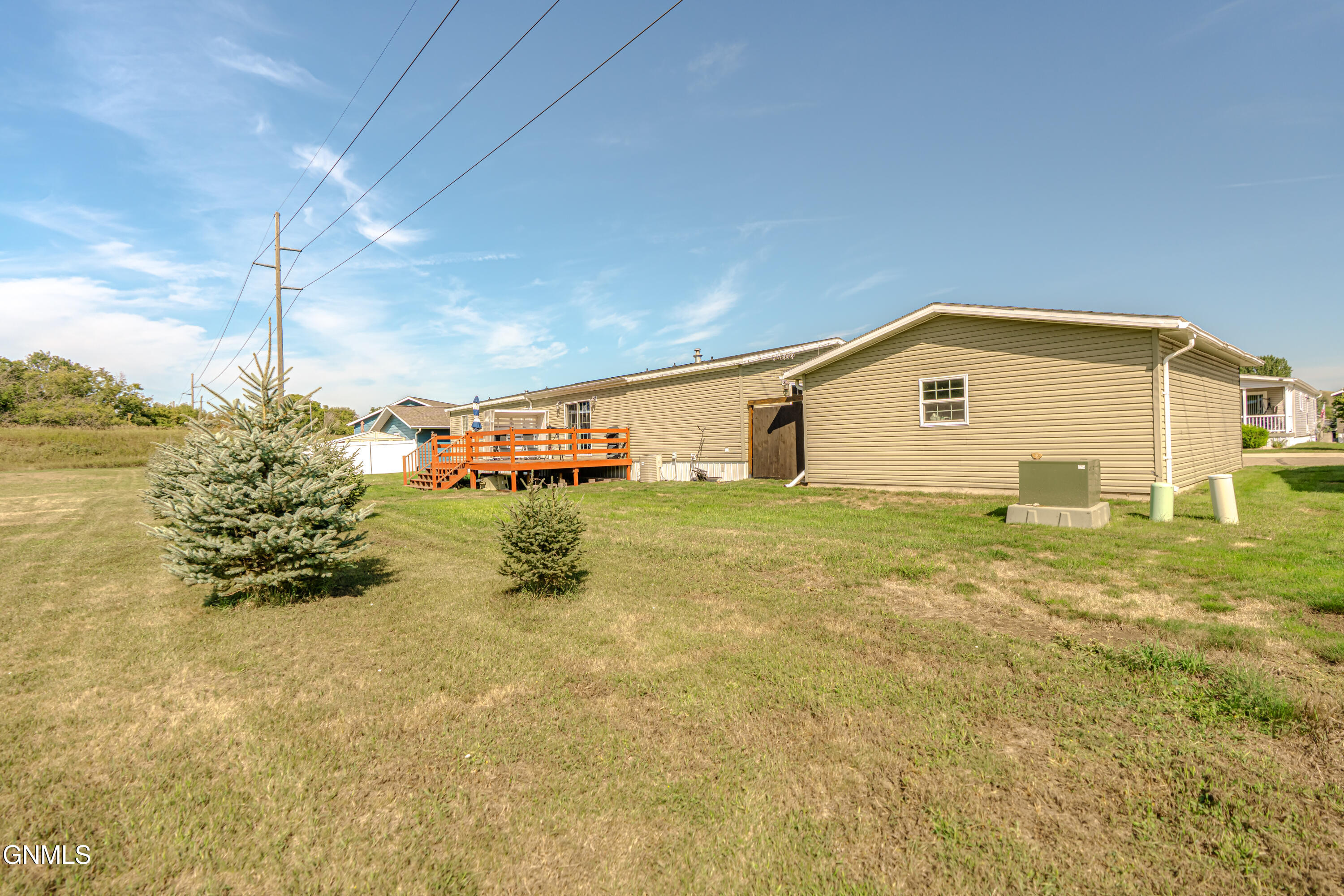 main property photo 42