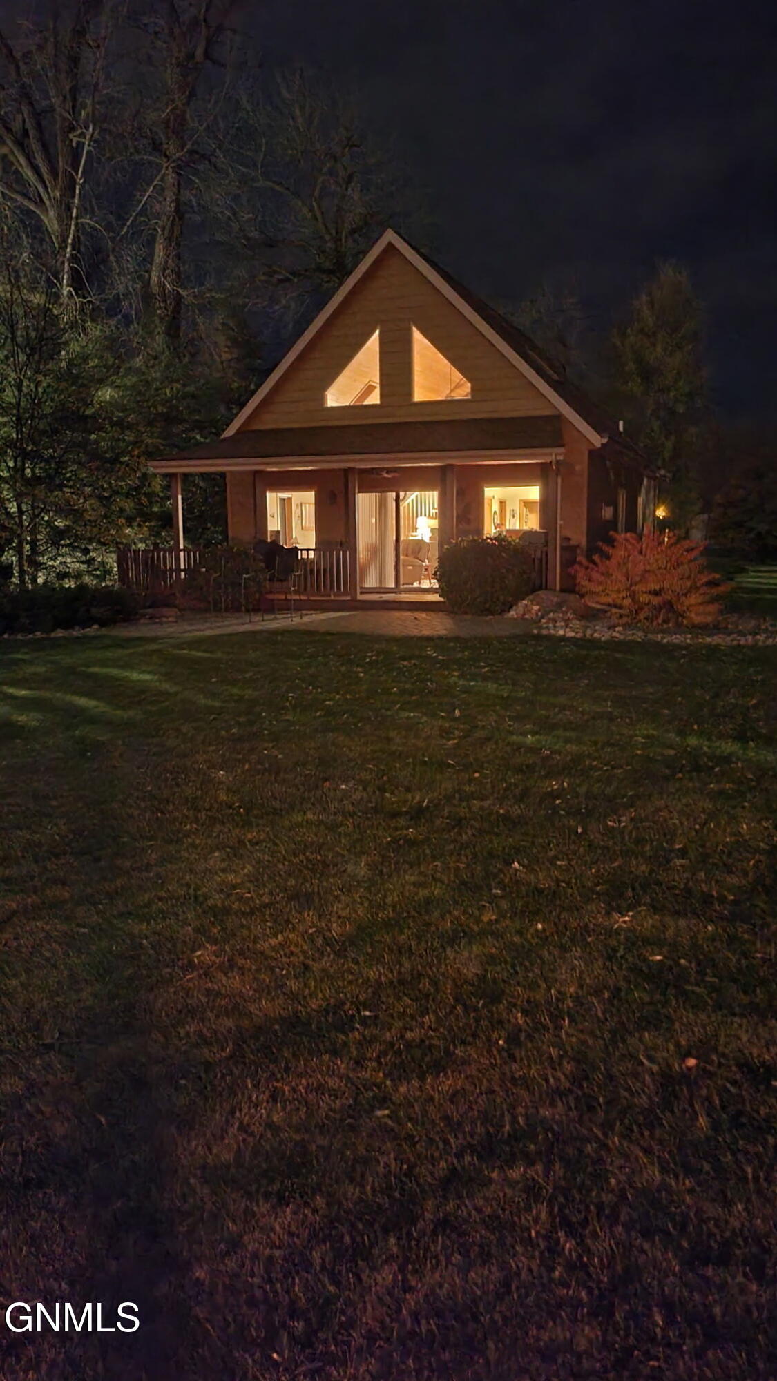 main property photo 48