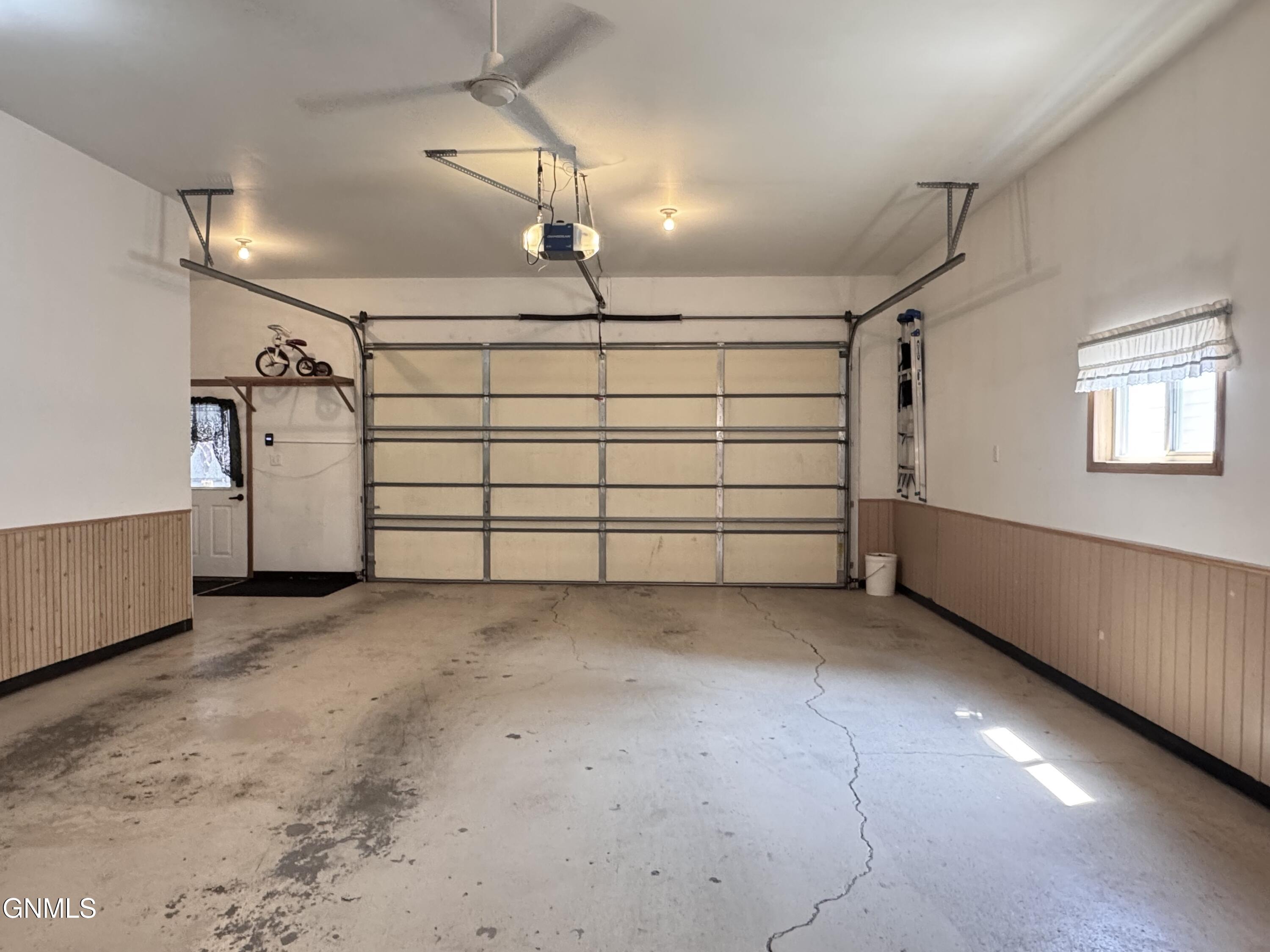 main property photo 54