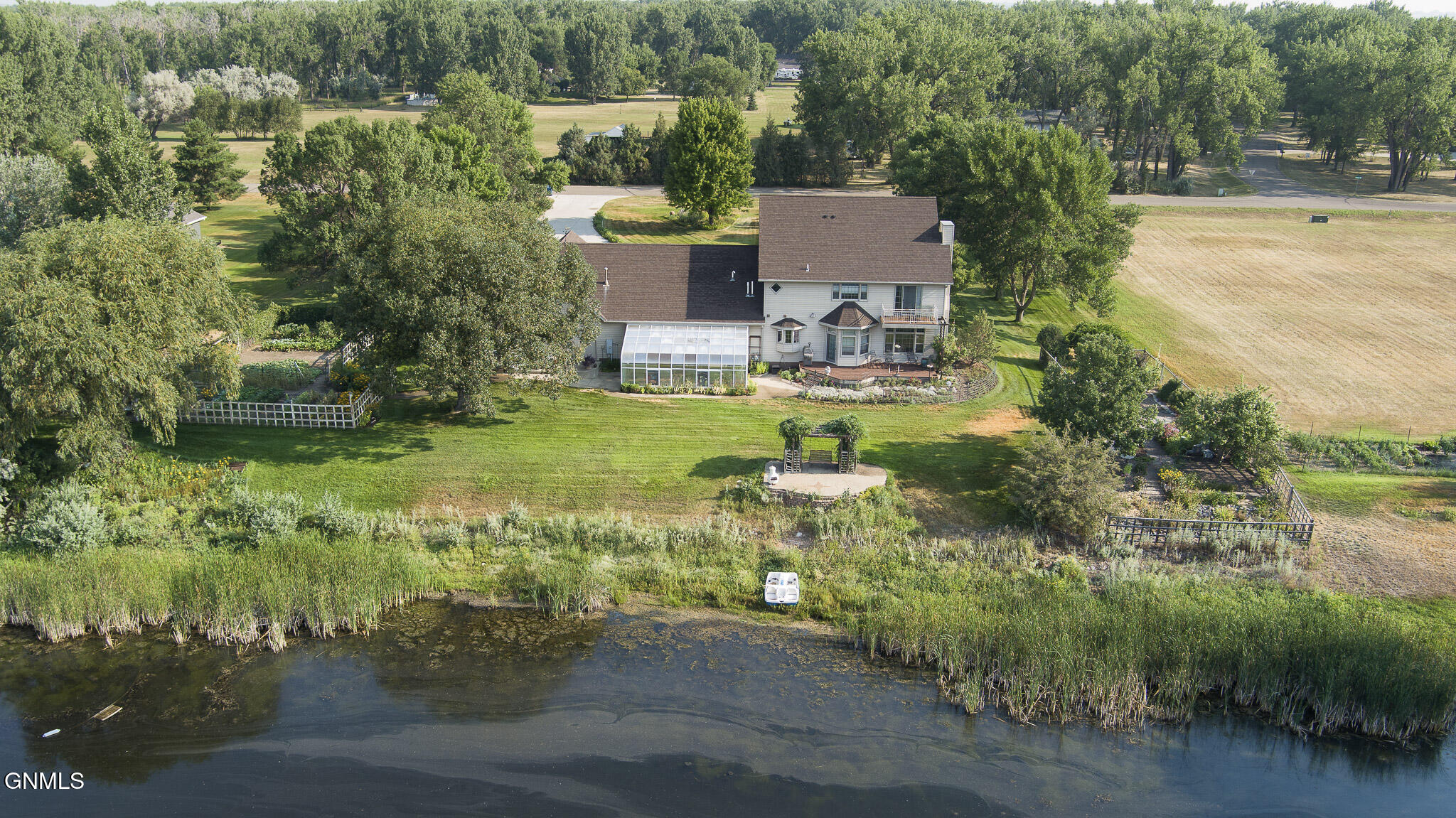 main property photo 77