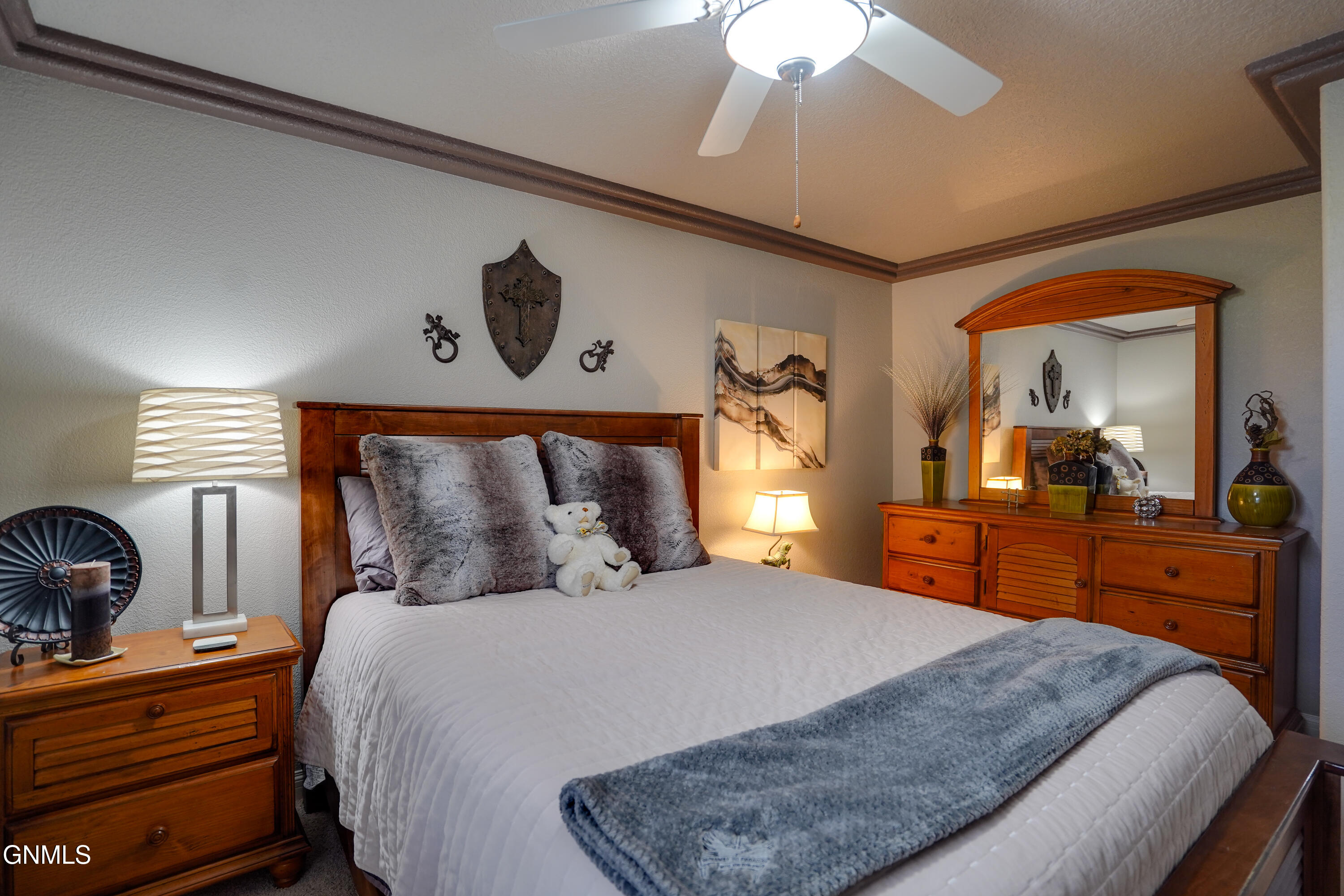main property photo 77