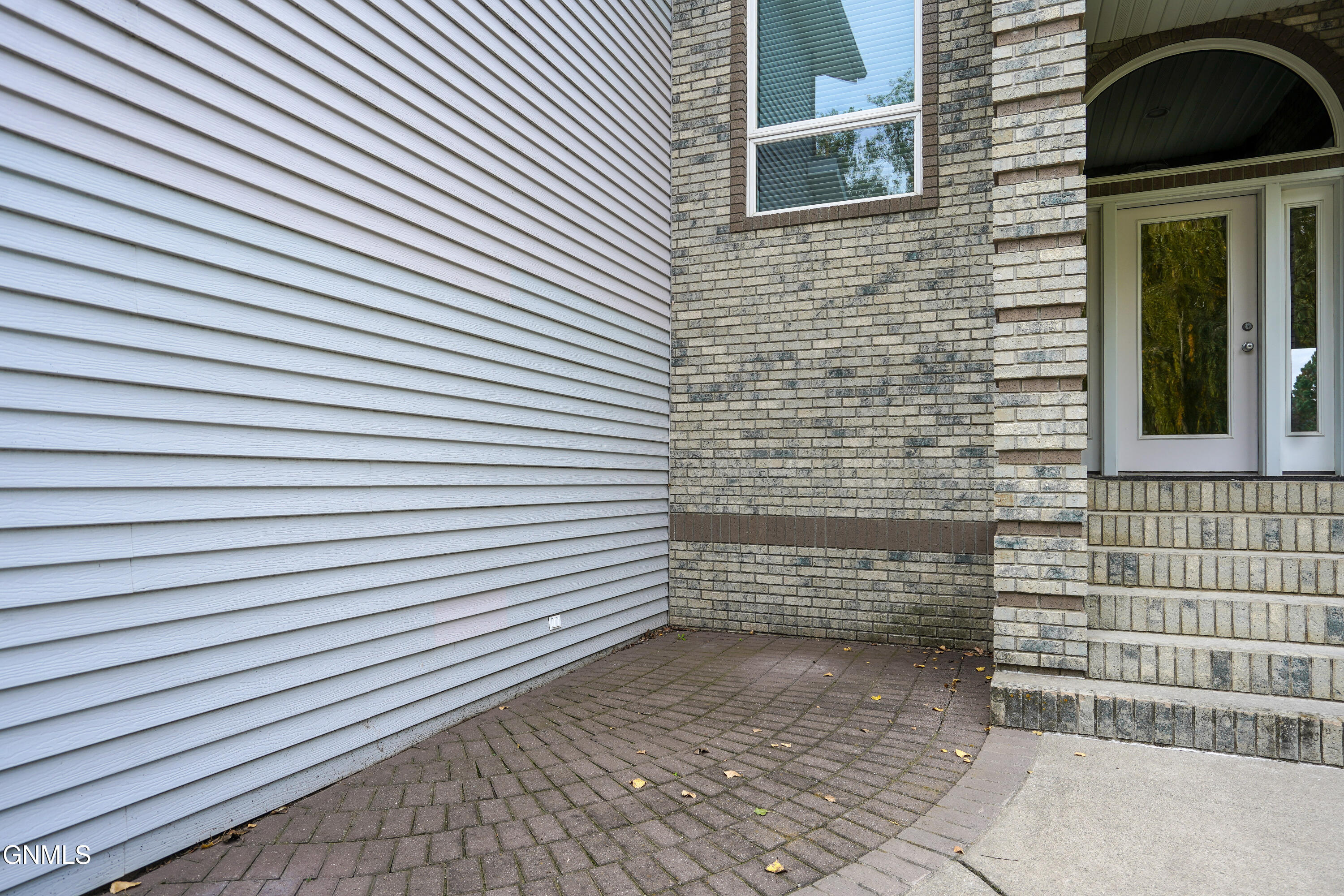 main property photo 85