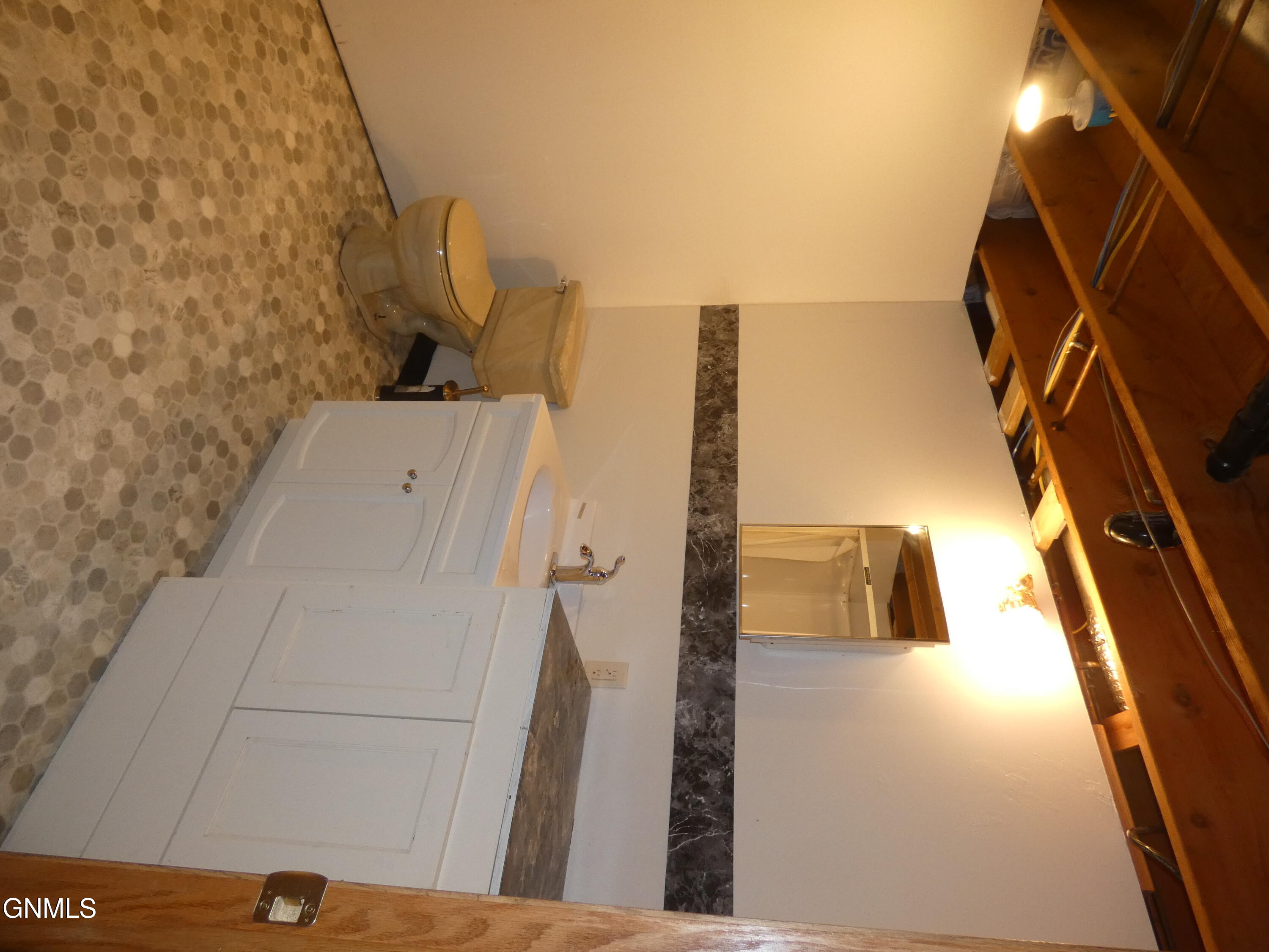 main property photo 53