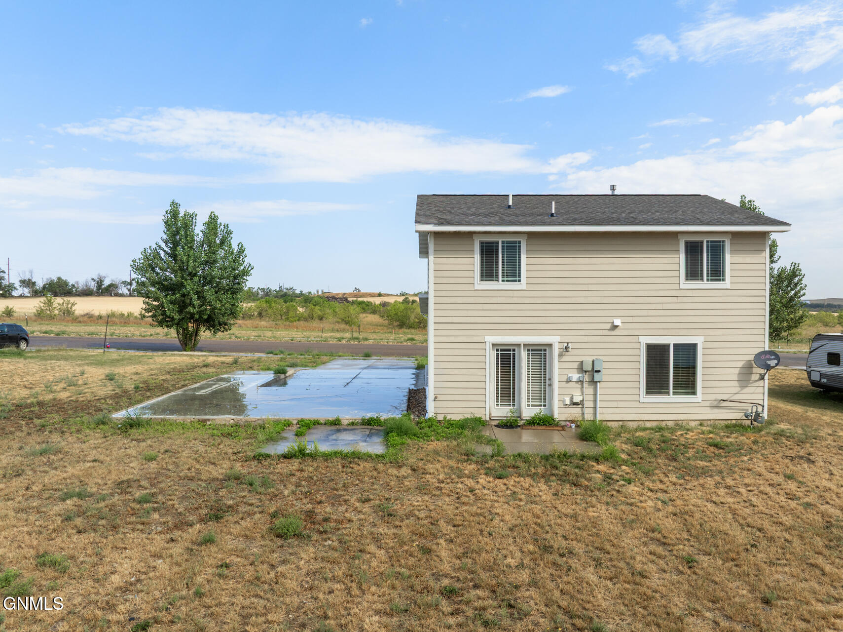 main property photo 3