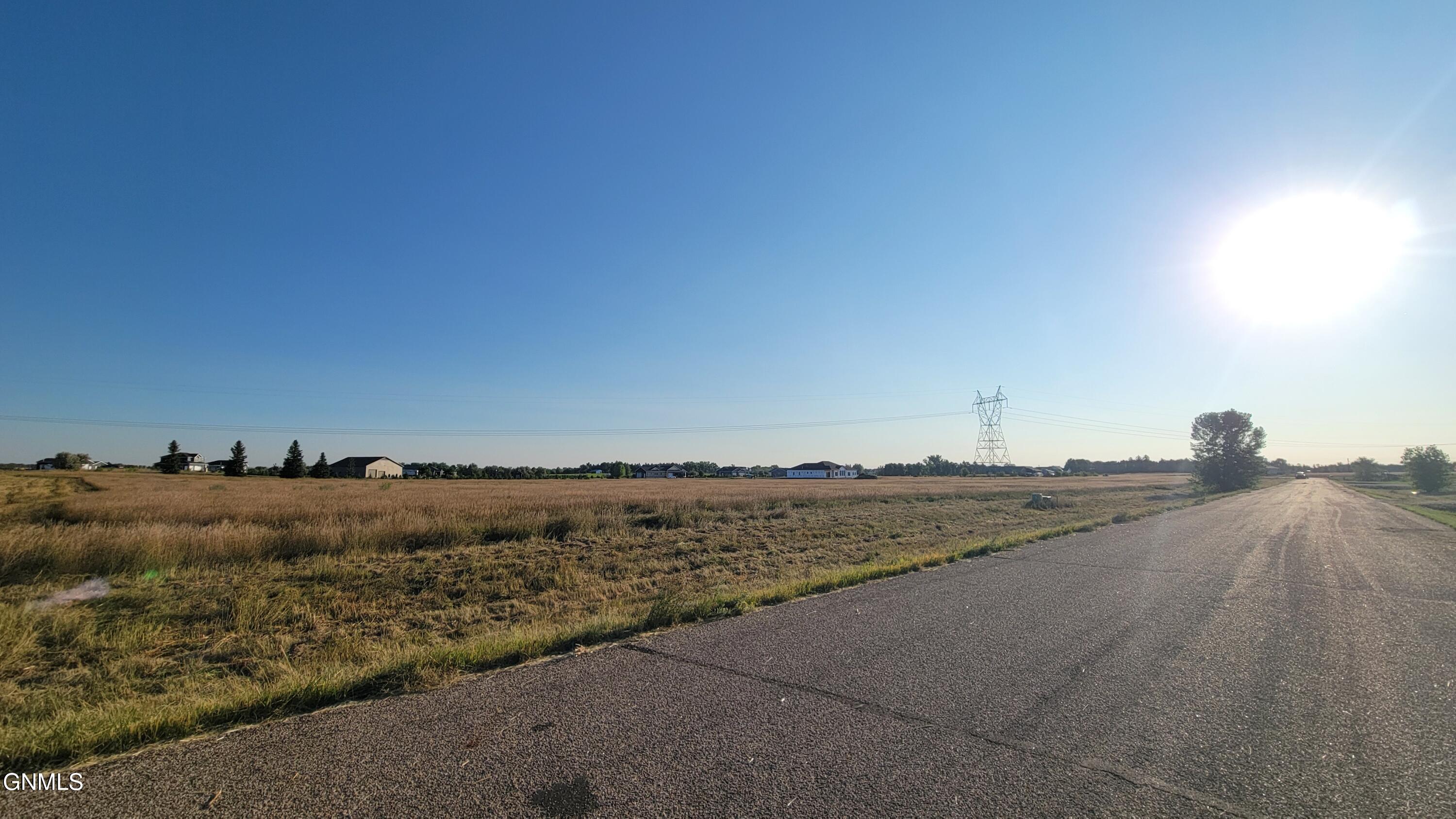 main property photo 12