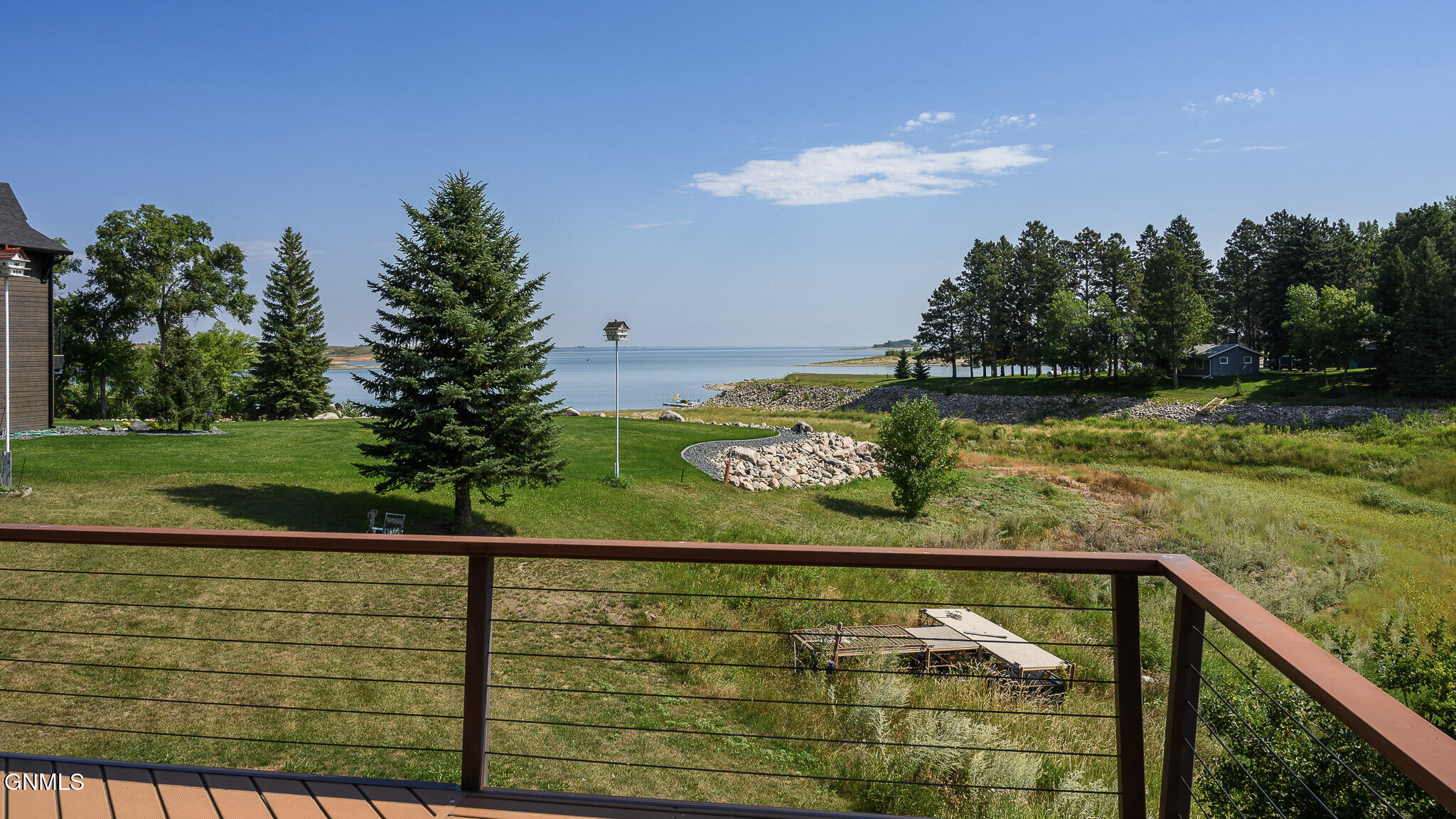 main property photo 43