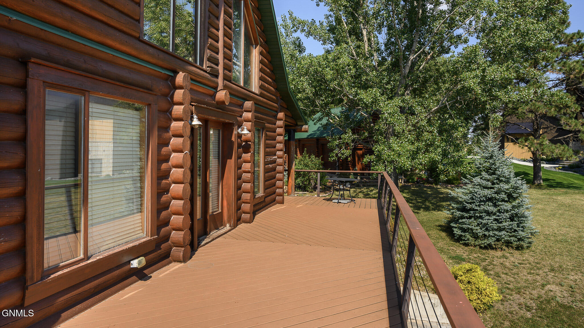 main property photo 44