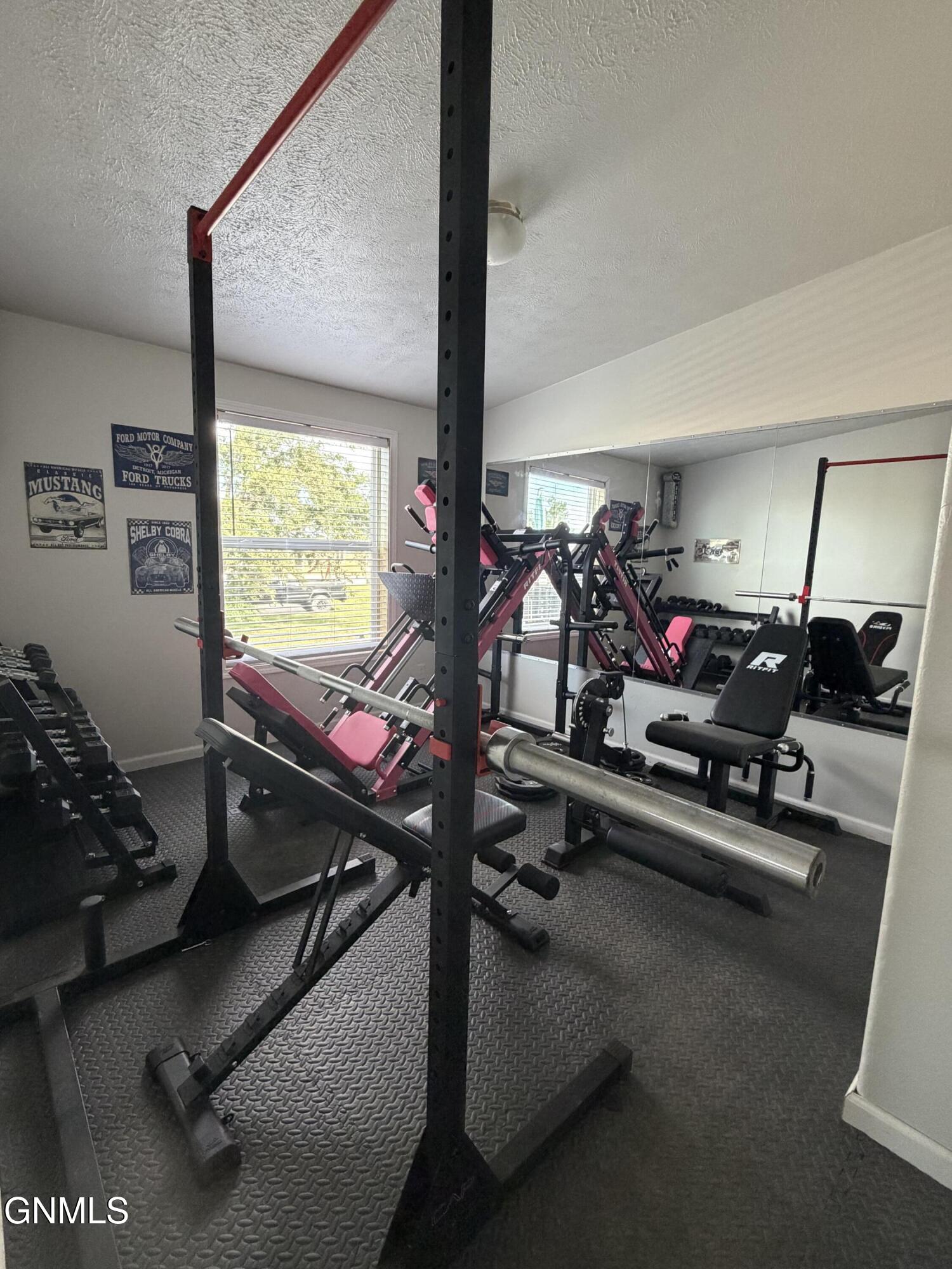 main property photo 20