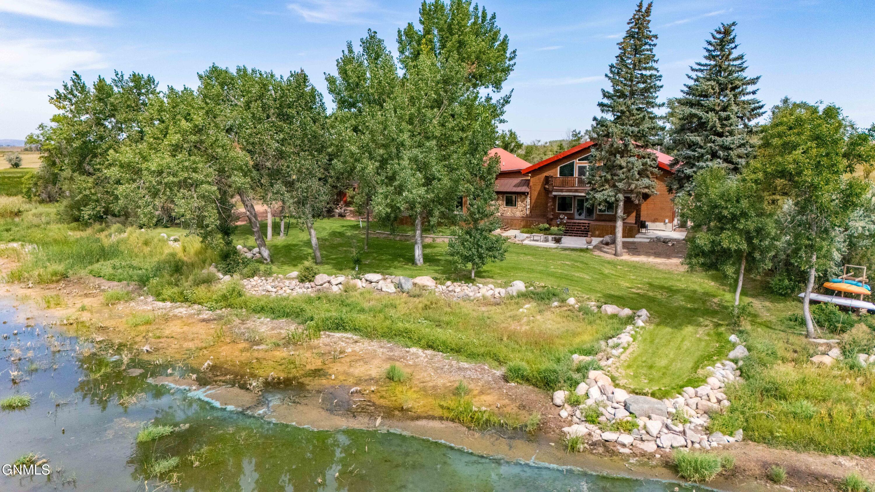 main property photo 7