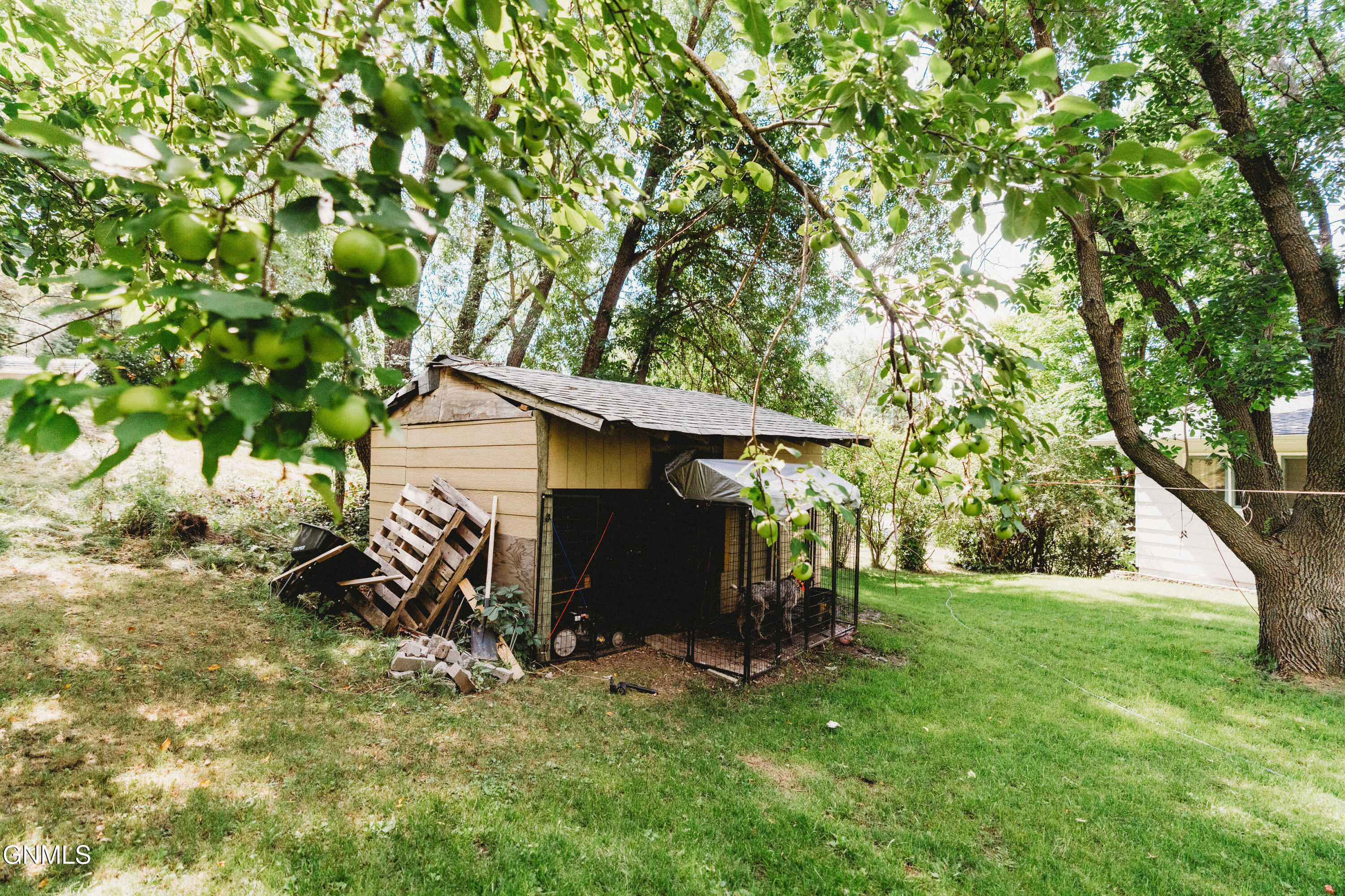 main property photo 44