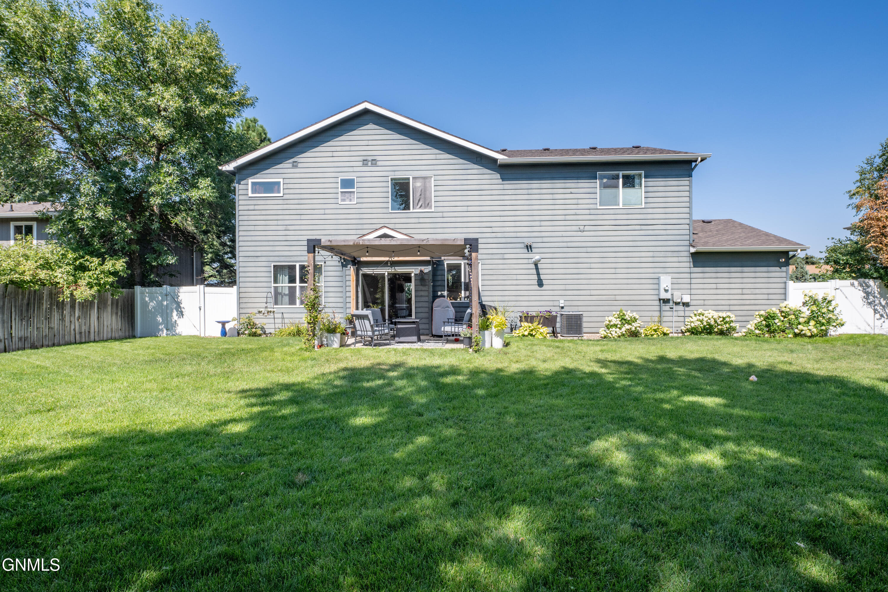 main property photo 54