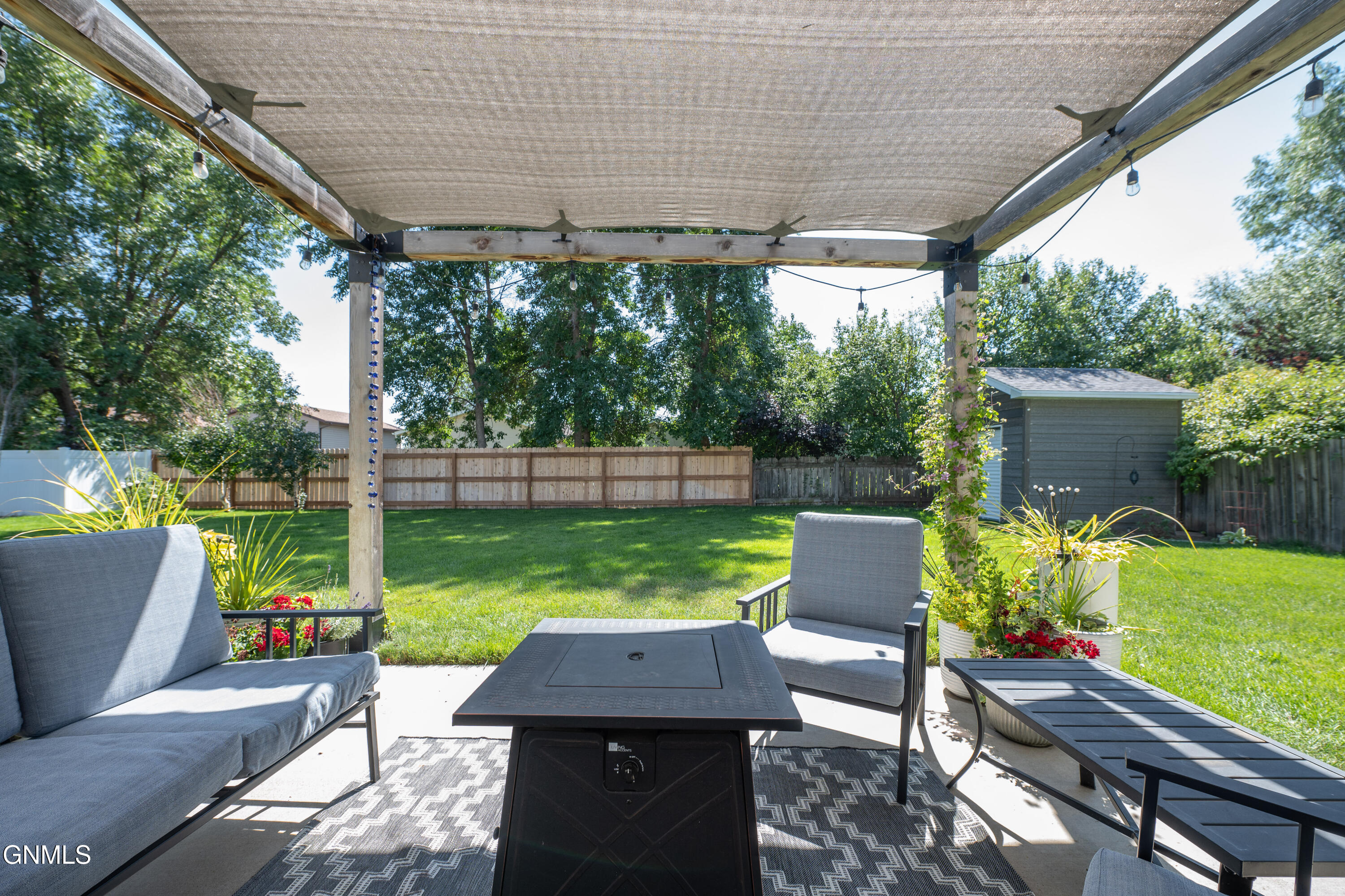 main property photo 61