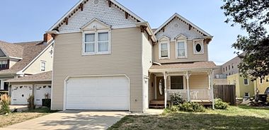 image of property with 3 Bed | 3 Bath | 1,902 Sqft