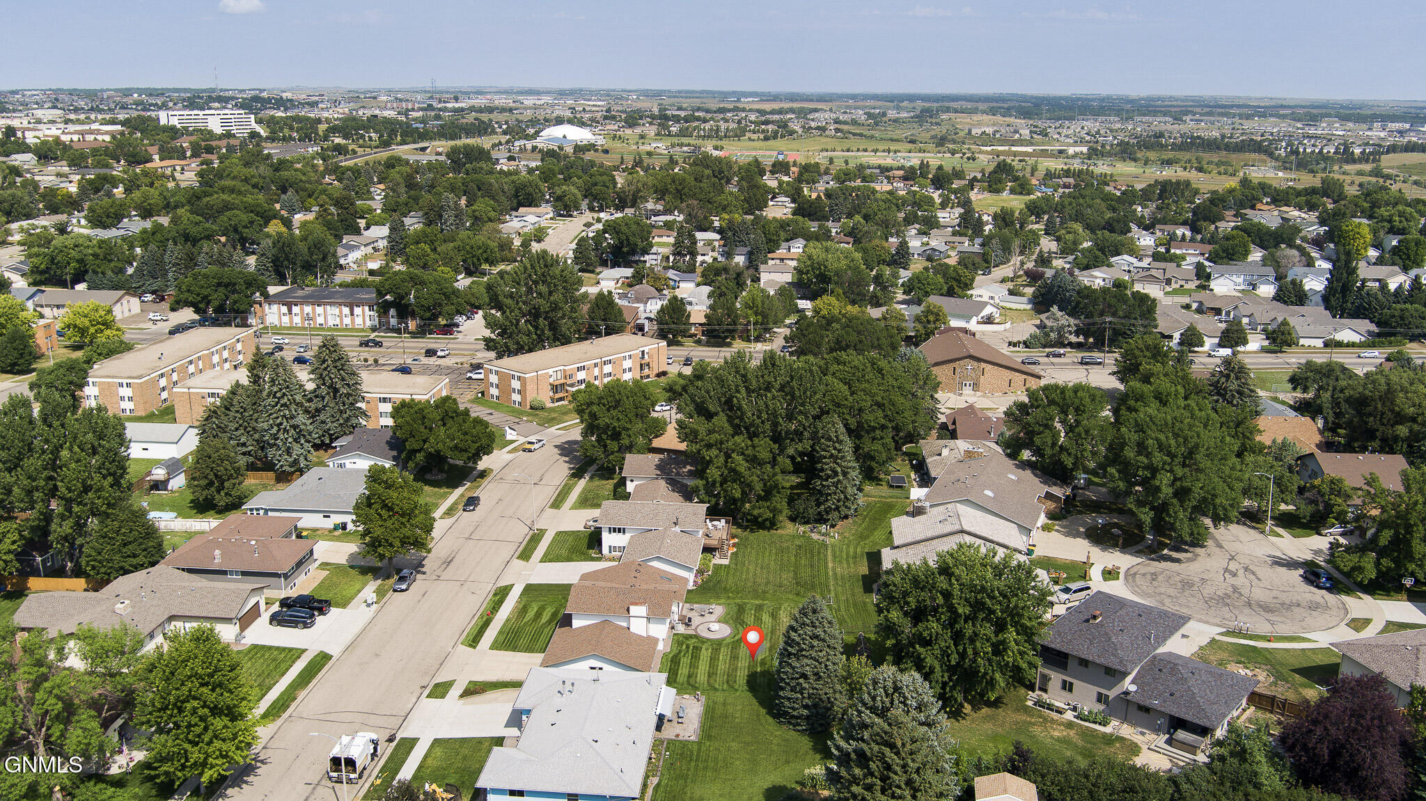 main property photo 42