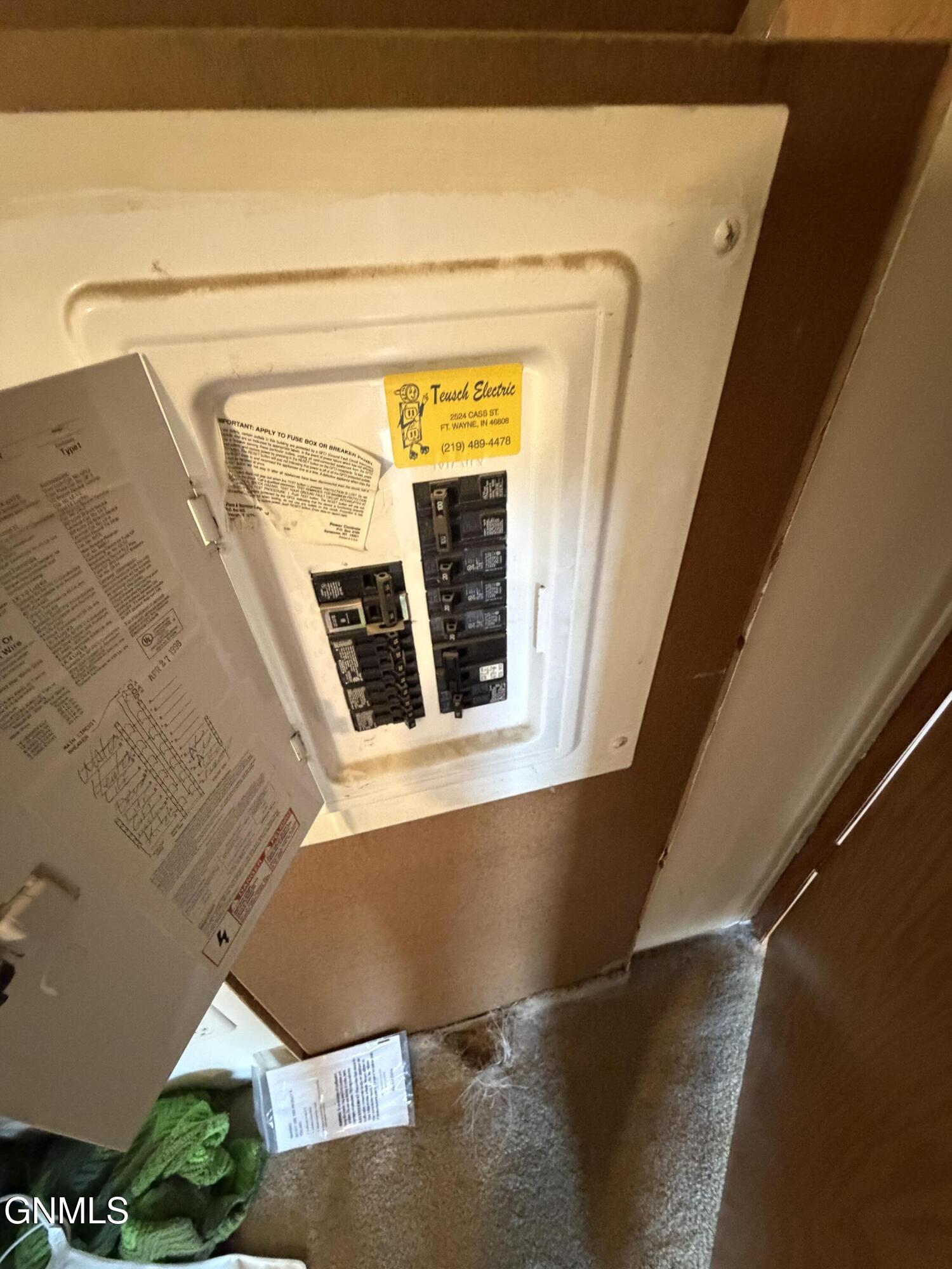 main property photo 16