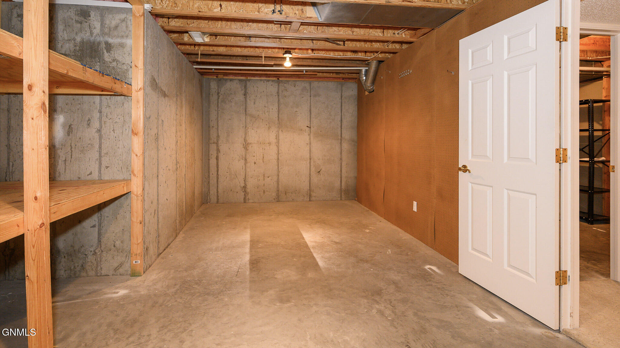 main property photo 57