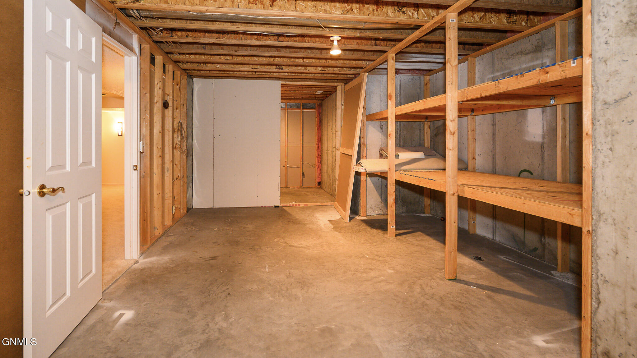 main property photo 58