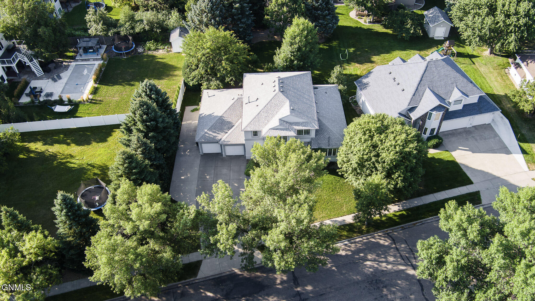 main property photo 66